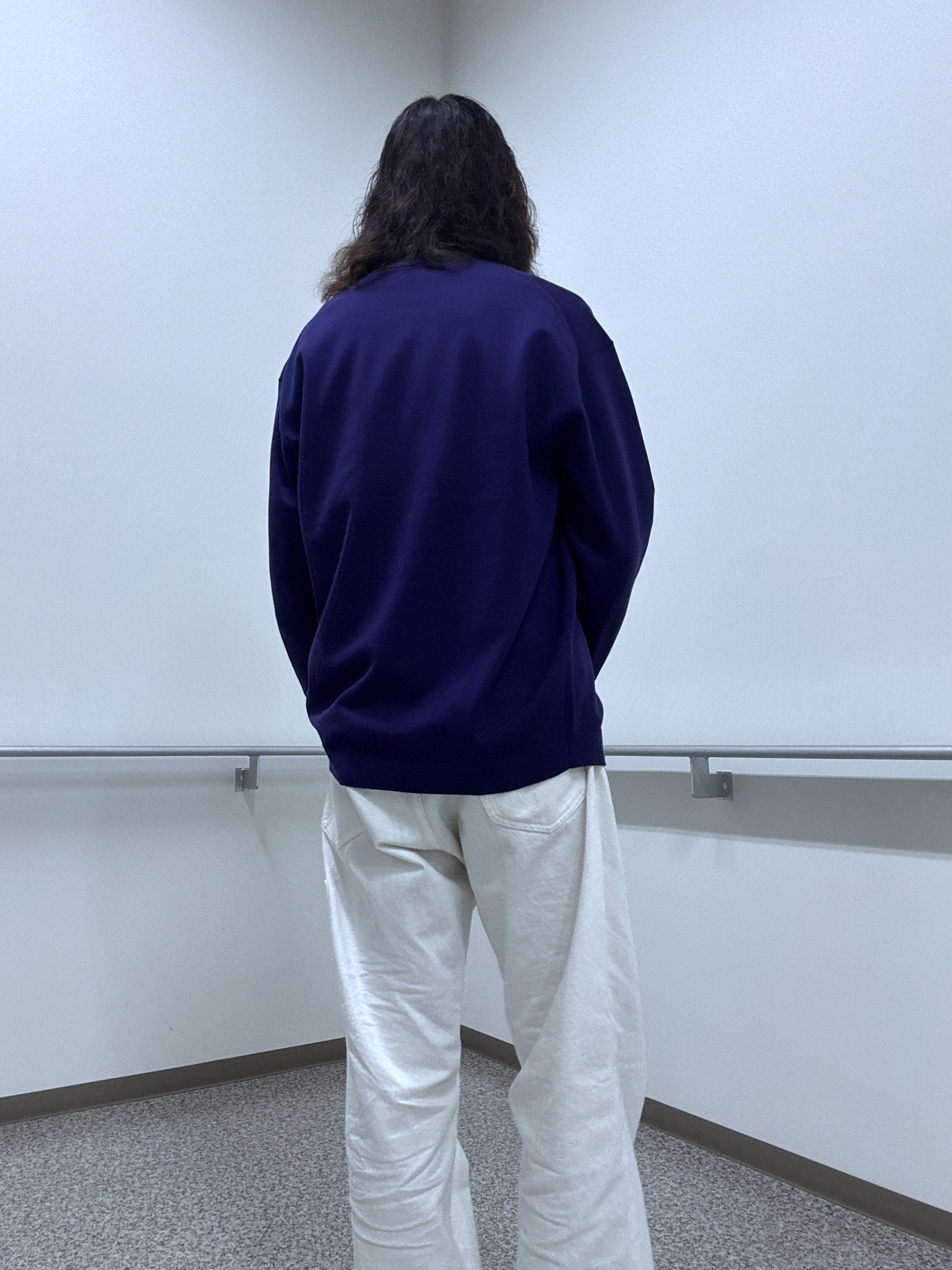おーのさんの「TAKEO KIKUCHI｜アンチピリング ニット カーディガン」を使ったコーディネート
