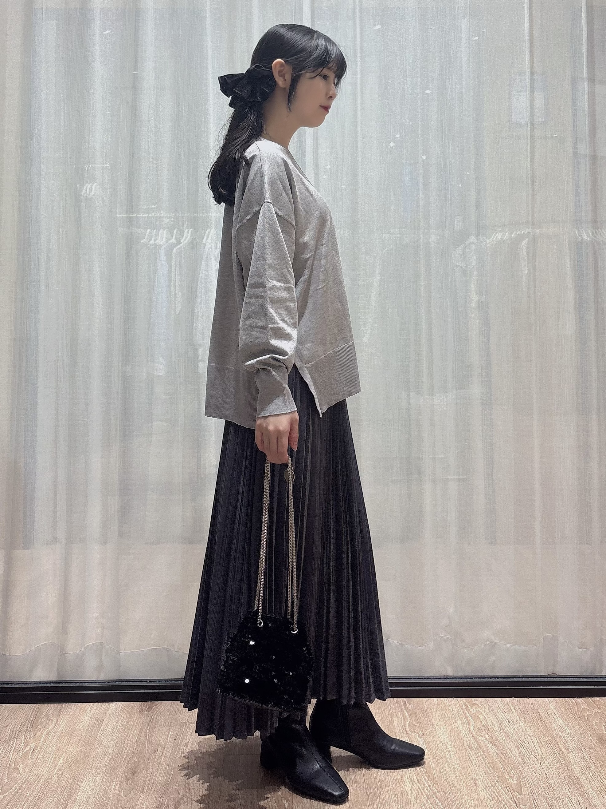 ぞうげさんの「OPAQUE.CLIP｜リラクシークルーニット【洗濯機OK】」を使ったコーディネート