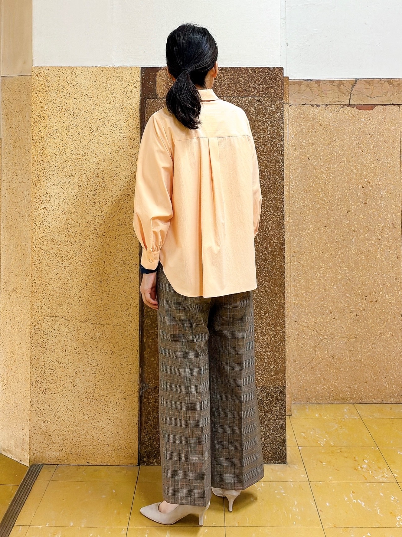 hattoriさんの「INDIVI｜【ストレッチ◎】取外し可ボウタイシャツ」を使ったコーディネート