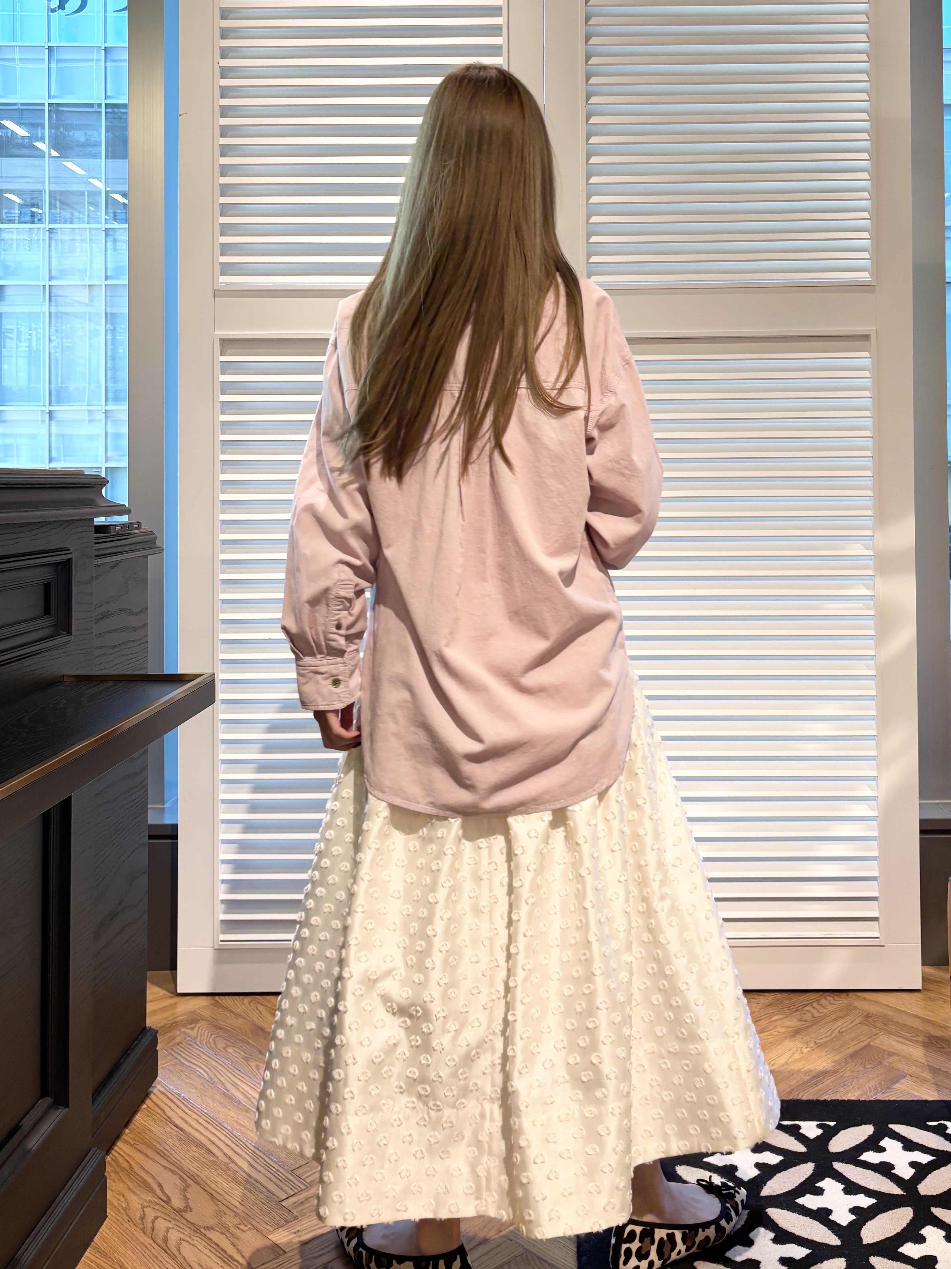 清水夏姫さんの「DRESSTERIOR｜ホカウル タートルネック」を使ったコーディネート