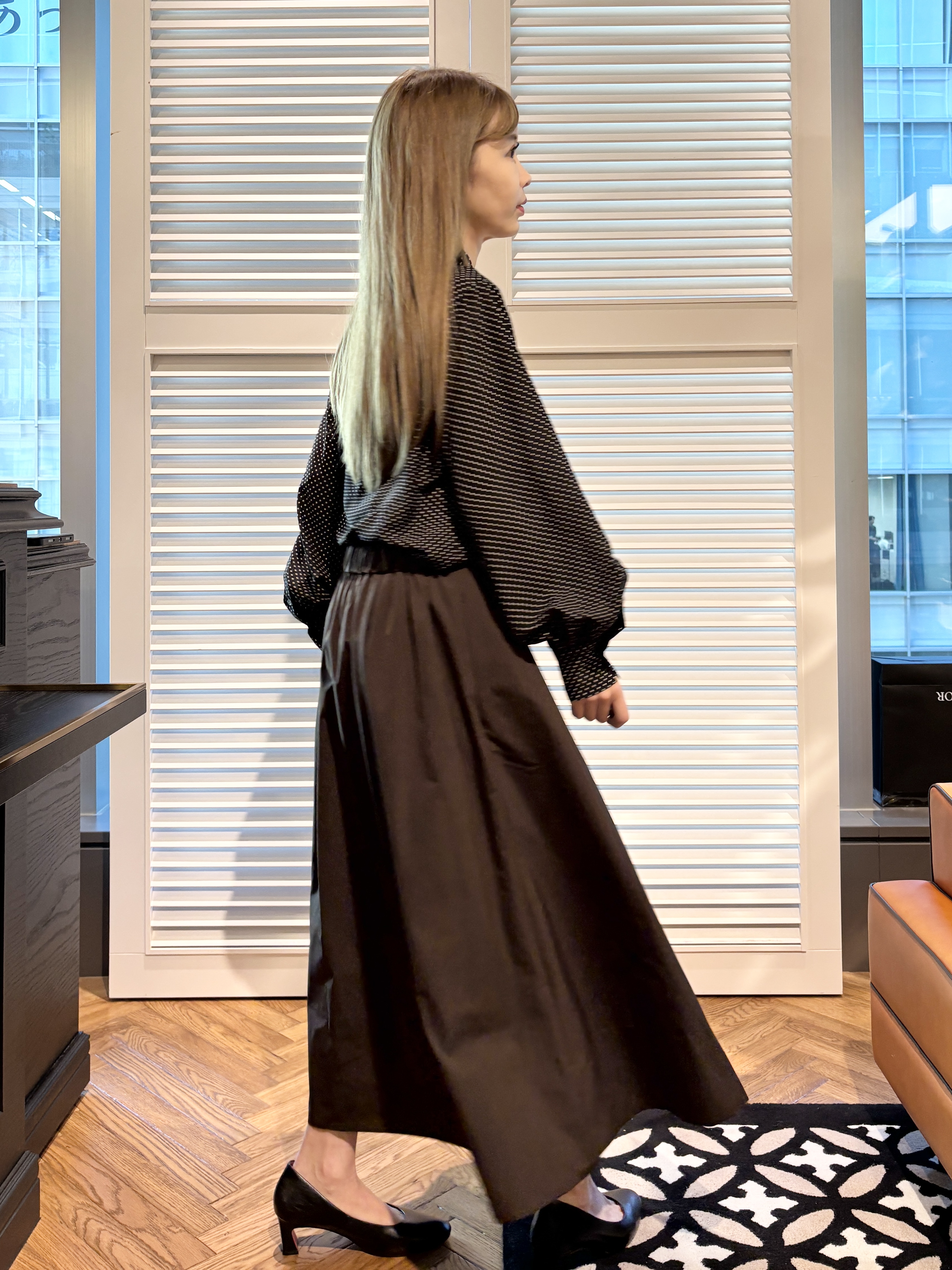 清水夏姫さんの「DRESSTERIOR｜【総ゴム仕様】タックボリュームスカート」を使ったコーディネート