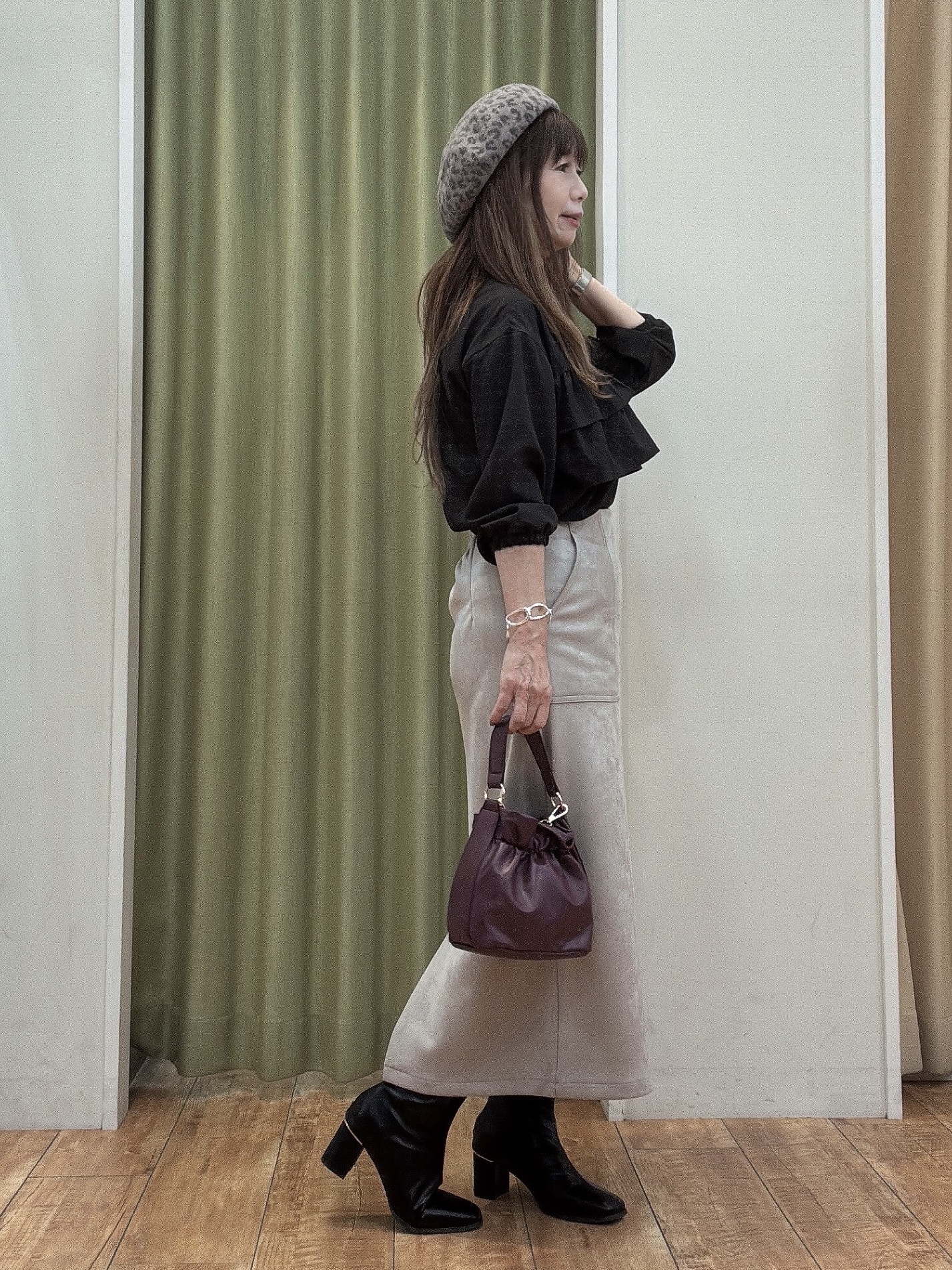 えみりんさんの「SHOO･LA･RUE｜【S-LL/洗濯機可】1枚で華やか ティアードフリルブラウス」を使ったコーディネート