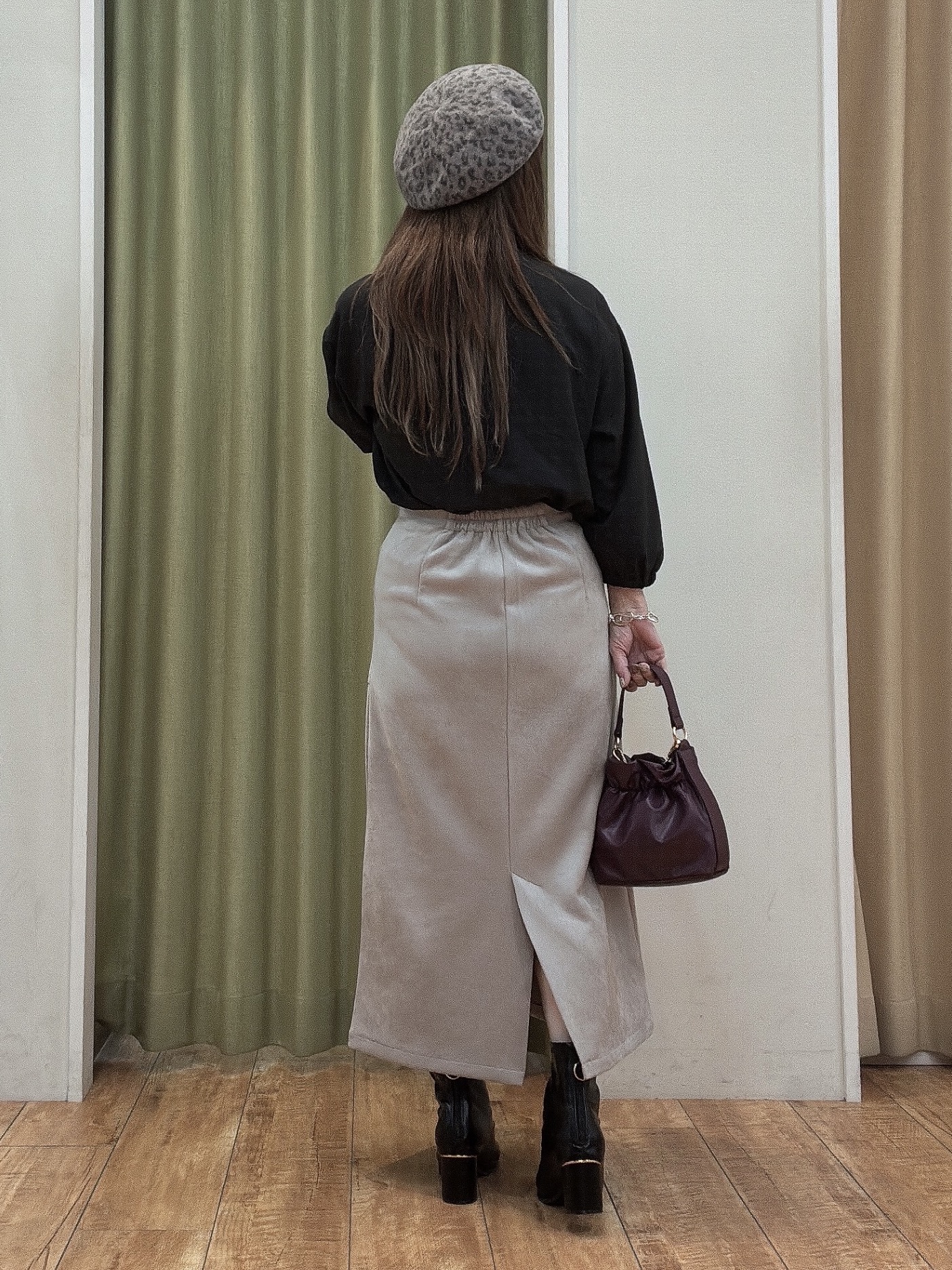 えみりんさんの「SHOO･LA･RUE｜【S-LL/洗濯機可】1枚で華やか ティアードフリルブラウス」を使ったコーディネート
