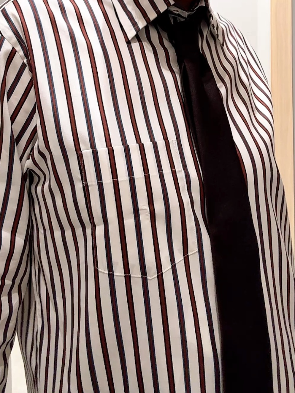ユウナさんの「TAKEO KIKUCHI｜【BOWLER HAT LABEL】日本製オルタネートストライプシャツ」を使ったコーディネート