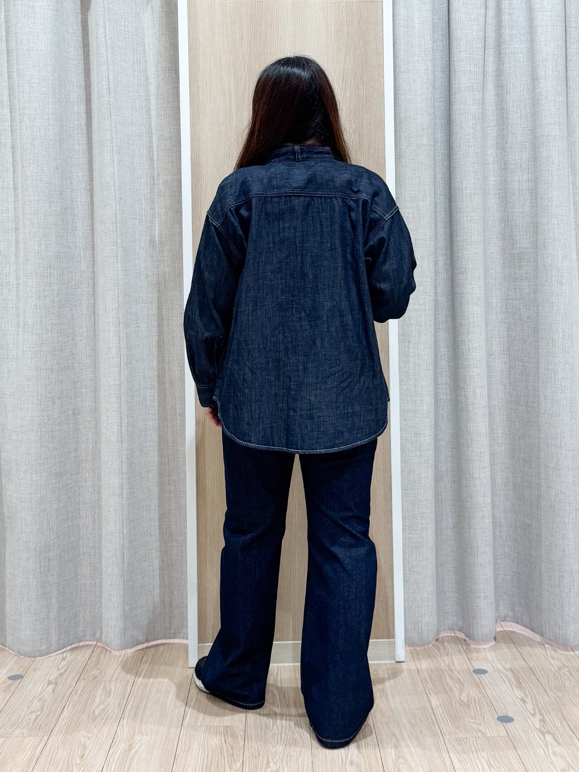 sachiさんの「grove｜【Lee&times;grove別注】DENIM BOWTIE SHIRTS」を使ったコーディネート