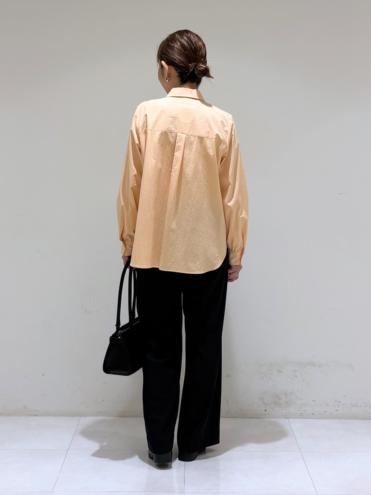 tsuyuさんの「INDIVI｜【収納力◎／トレンド】スクエアトートバッグ」を使ったコーディネート
