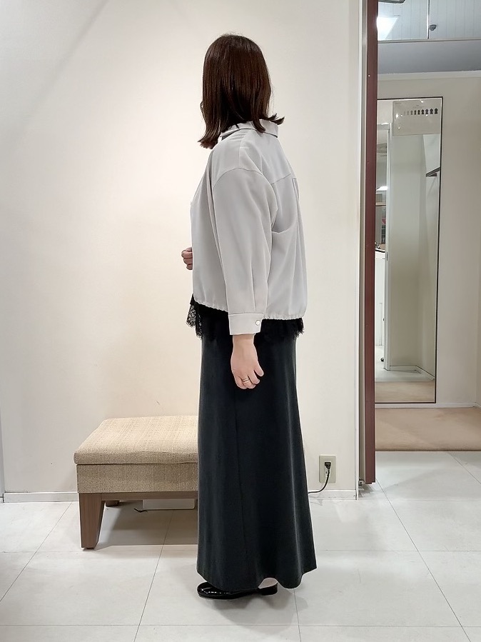 YUIさんの「UNTITLED｜【秋羽織り/セットアップ可/UVカット】エアリークールドロストシャツ」を使ったコーディネート