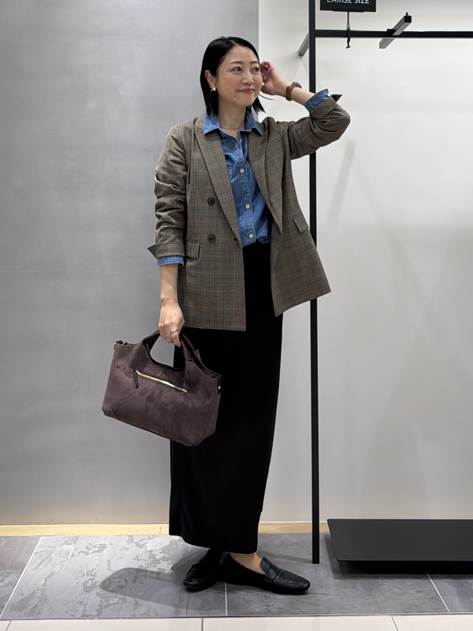 shihoさんの「INDIVI｜【洗濯機OK／ストレッチ◎】秋はじめのダブルジャケット」を使ったコーディネート