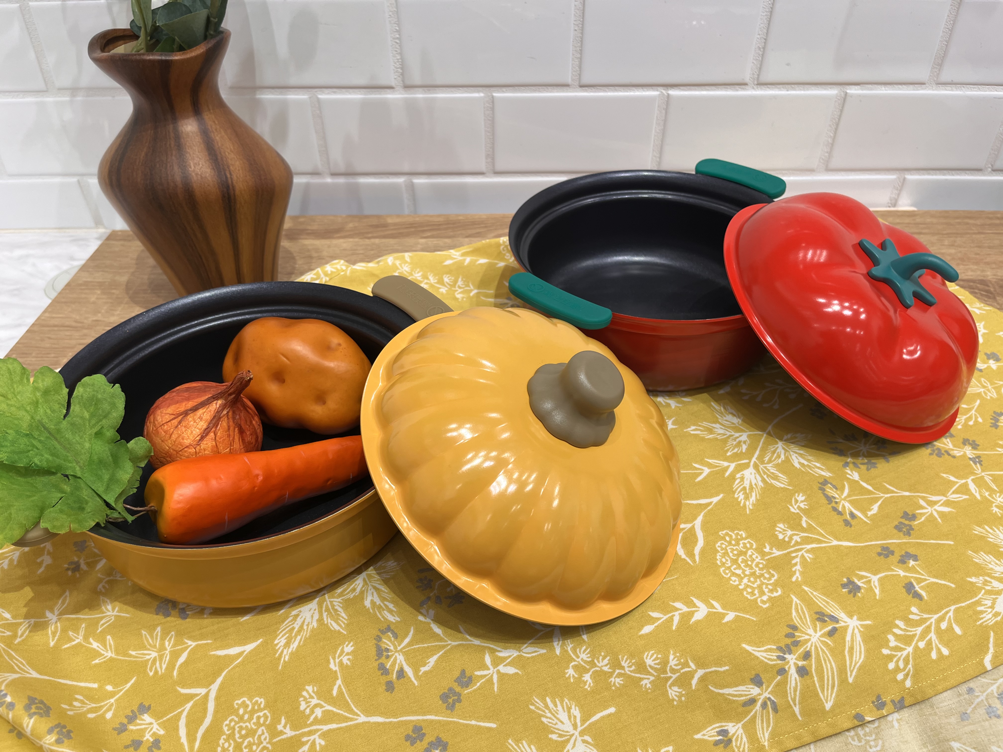 おまつさんの「212 KITCHEN STORE｜べジポ IH対応ミニ卓上鍋19cm かぼちゃ」を使ったコーディネート