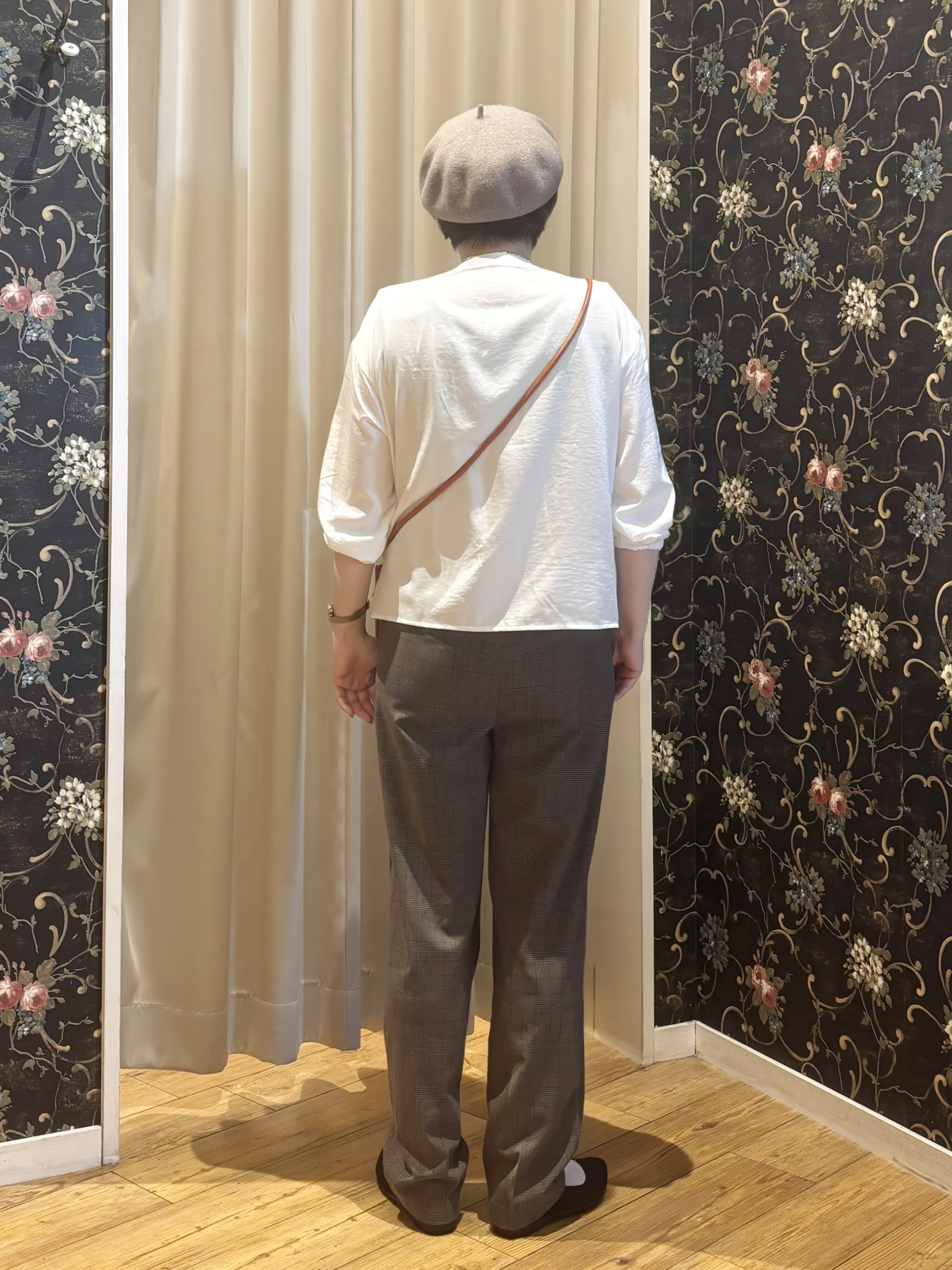 たみさんの「SHOO･LA･RUE｜【S-LL/洗濯機可】1枚で華やか ティアードフリルブラウス」を使ったコーディネート