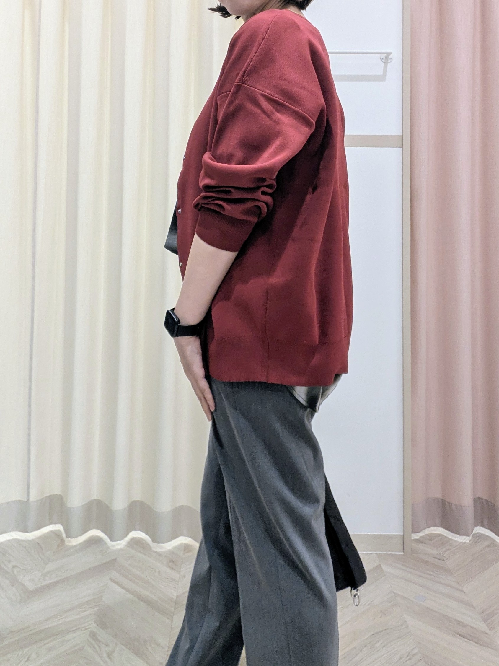miyuさんの「SHOO･LA･RUE｜【セットアップ可/洗濯機可】軽やかに羽織れる スポンディッシュ ニットカーディガン」を使ったコーディネート