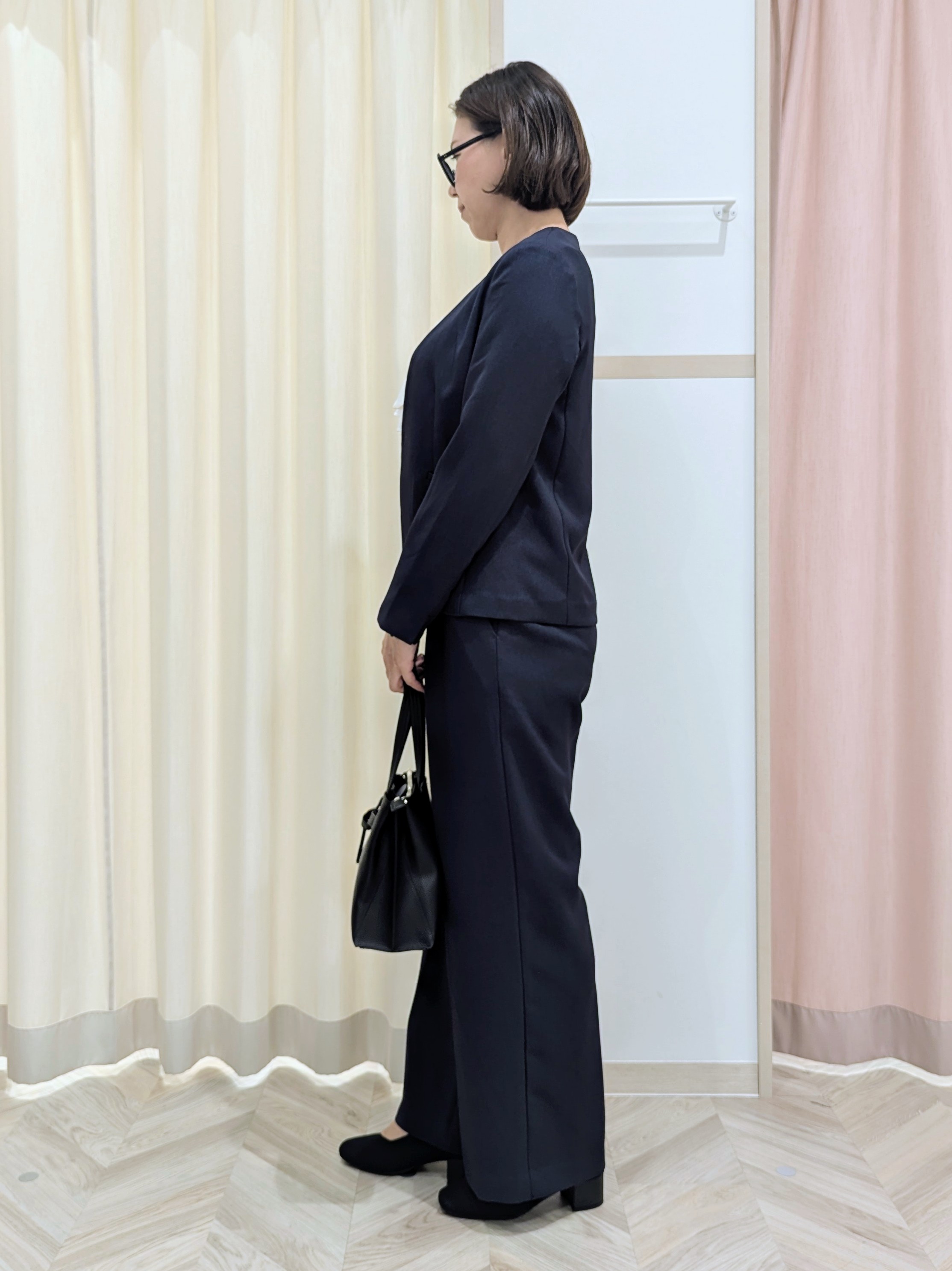 miyuさんの「SHOO･LA･RUE｜【セットアップ可/通勤/洗濯機可/SS-LL】女性らしく決まる カラーレスジャケット」を使ったコーディネート