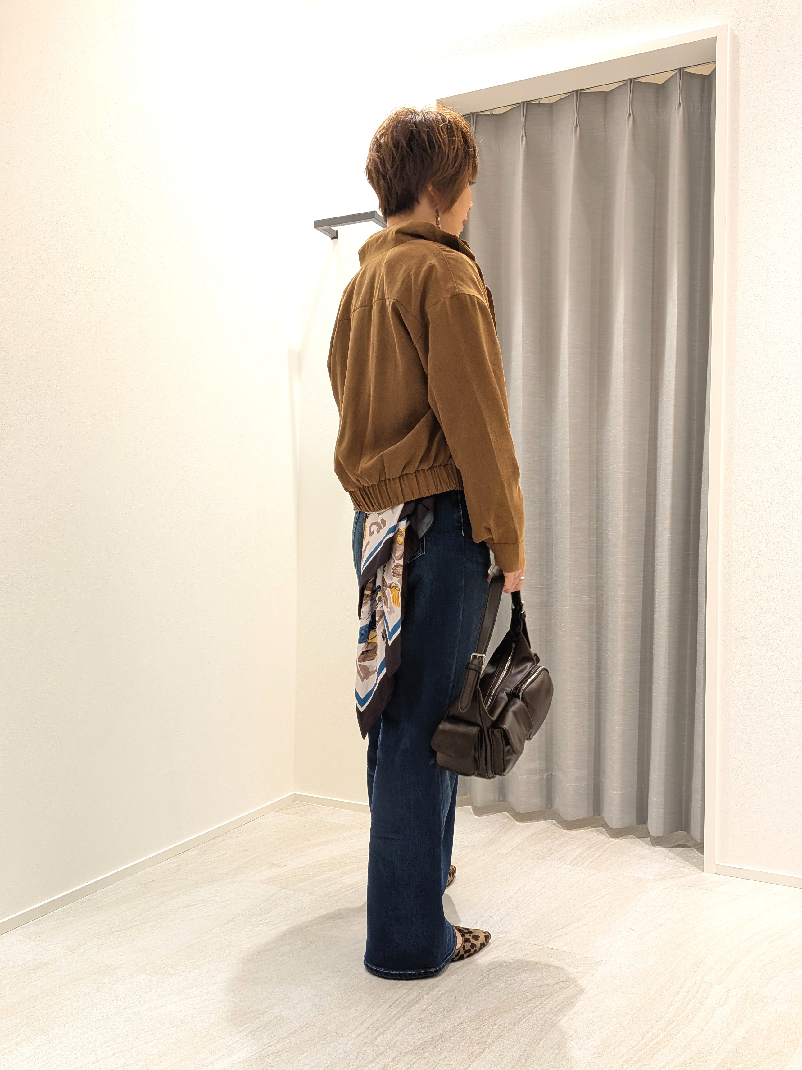 Hiromiさんの「UNTITLED｜【セットアップ可/秋ジャケット】スエードライクブルゾン」を使ったコーディネート