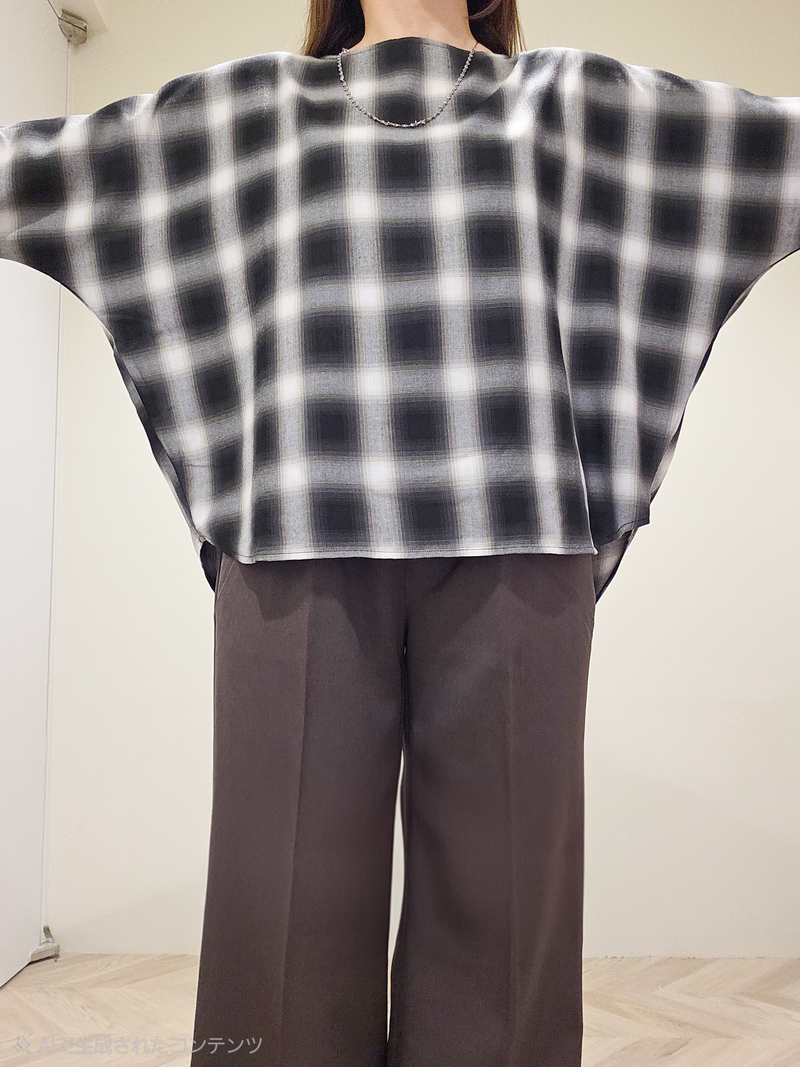 TSUCHIYAさんの「SHOO･LA･RUE｜【着丈選べる/洗濯後しわになりにくい】インせず着られる ドルマンブラウス」を使ったコーディネート