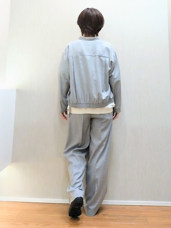 ミズタさんの「UNTITLED｜【セットアップ可/秋羽織り】メランジツイルシャツ」を使ったコーディネート