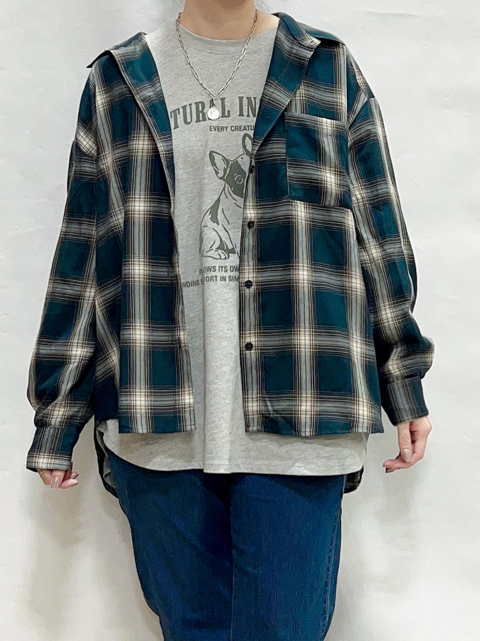 まっつんさんの「SHOO･LA･RUE｜【選べる4柄/体型カバー】ゆるっと着られる BIGロンT」を使ったコーディネート