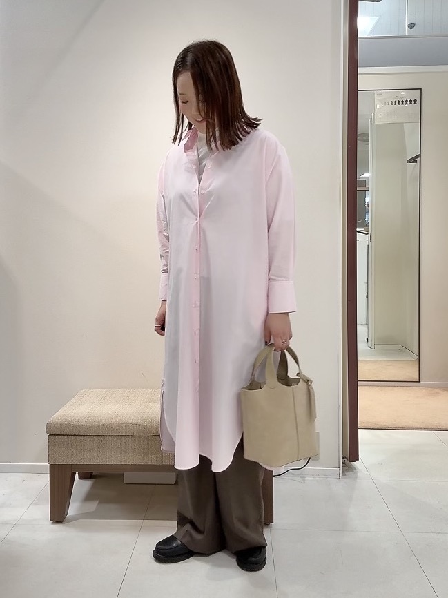 YUIさんの「UNTITLED｜ロングシャツワンピース」を使ったコーディネート