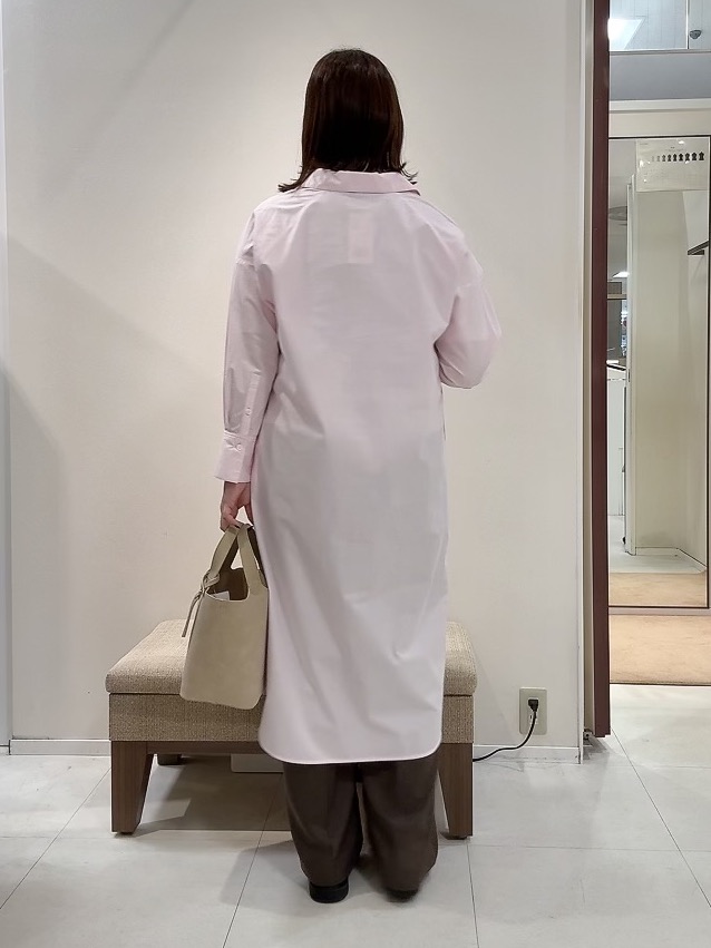 YUIさんの「UNTITLED｜ロングシャツワンピース」を使ったコーディネート