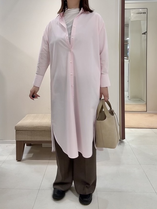 YUIさんの「UNTITLED｜ロングシャツワンピース」を使ったコーディネート