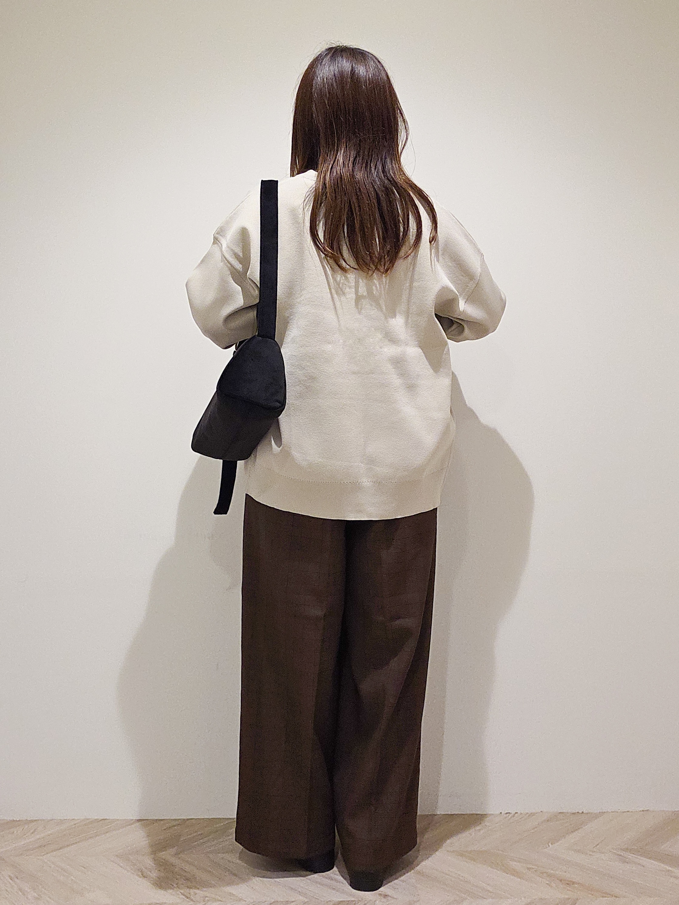 TSUCHIYAさんの「SHOO･LA･RUE｜【セットアップ可/洗濯機可】軽やかに羽織れる スポンディッシュ ニットカーディガン」を使ったコーディネート