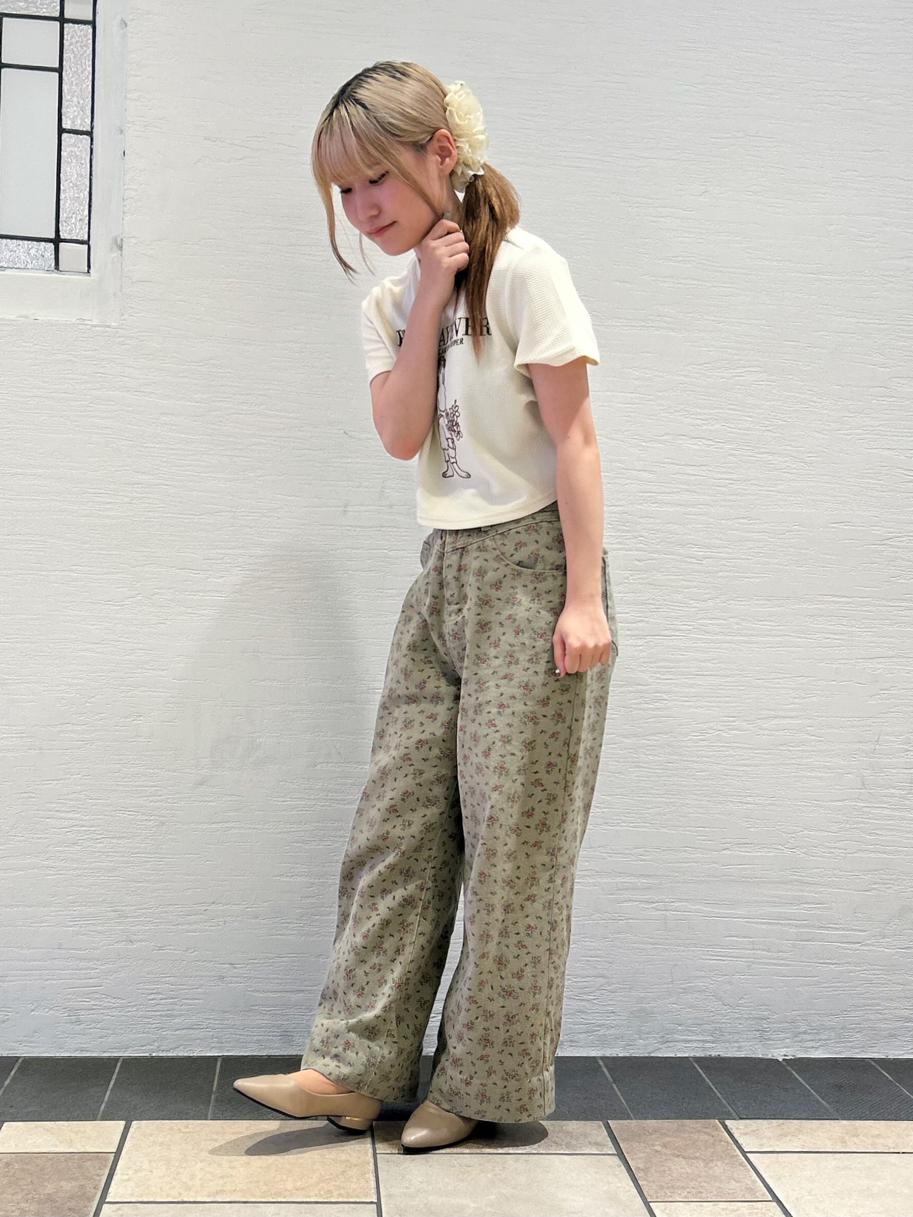 miyuさんの「ESPERANZA｜《定番》晴雨兼用クッションフラットパンプス」を使ったコーディネート