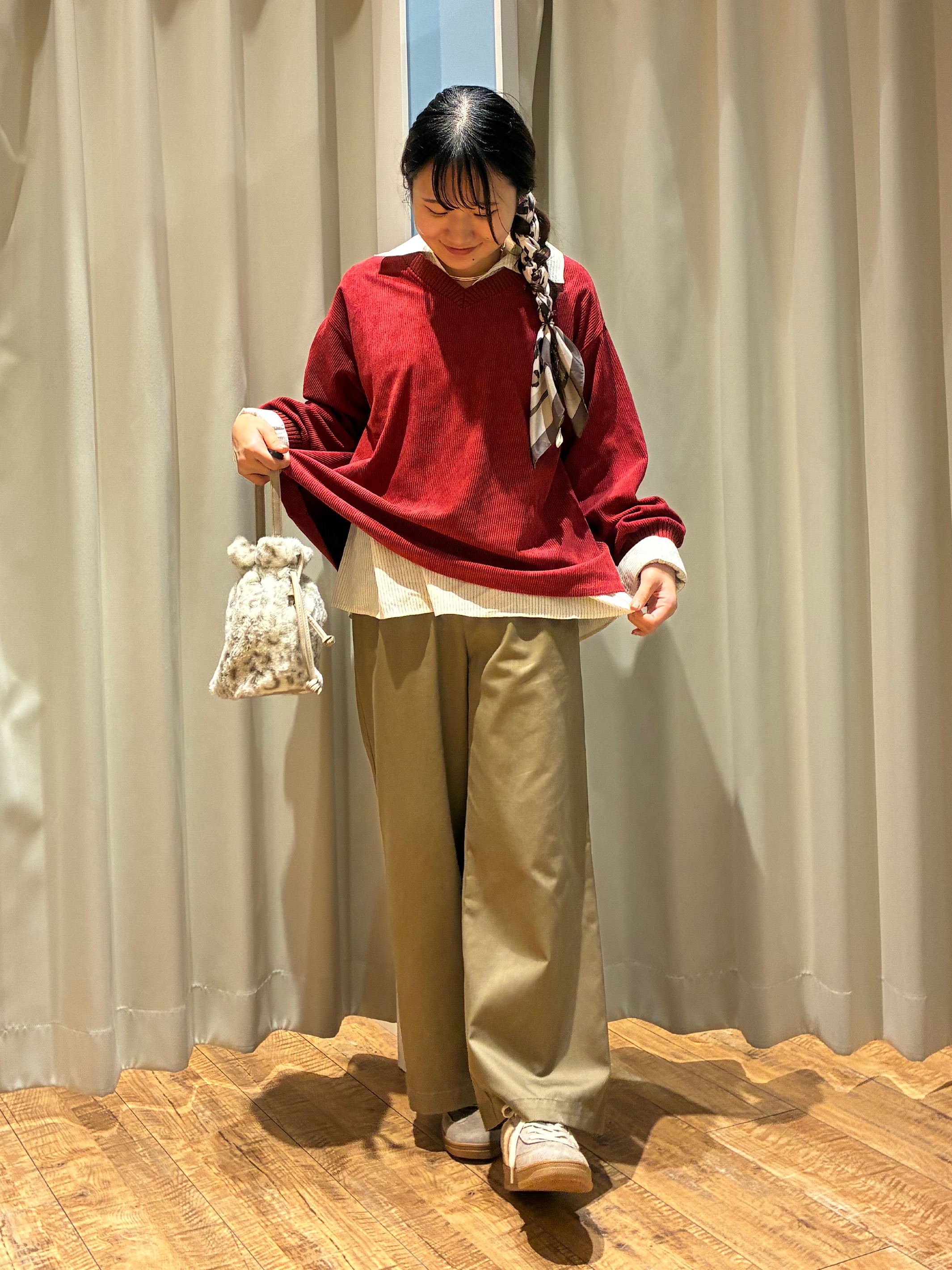 もんちゃんさんの「SHOO･LA･RUE｜【洗濯機可】インせず決まるAライン ストライプスキッパーシャツ」を使ったコーディネート