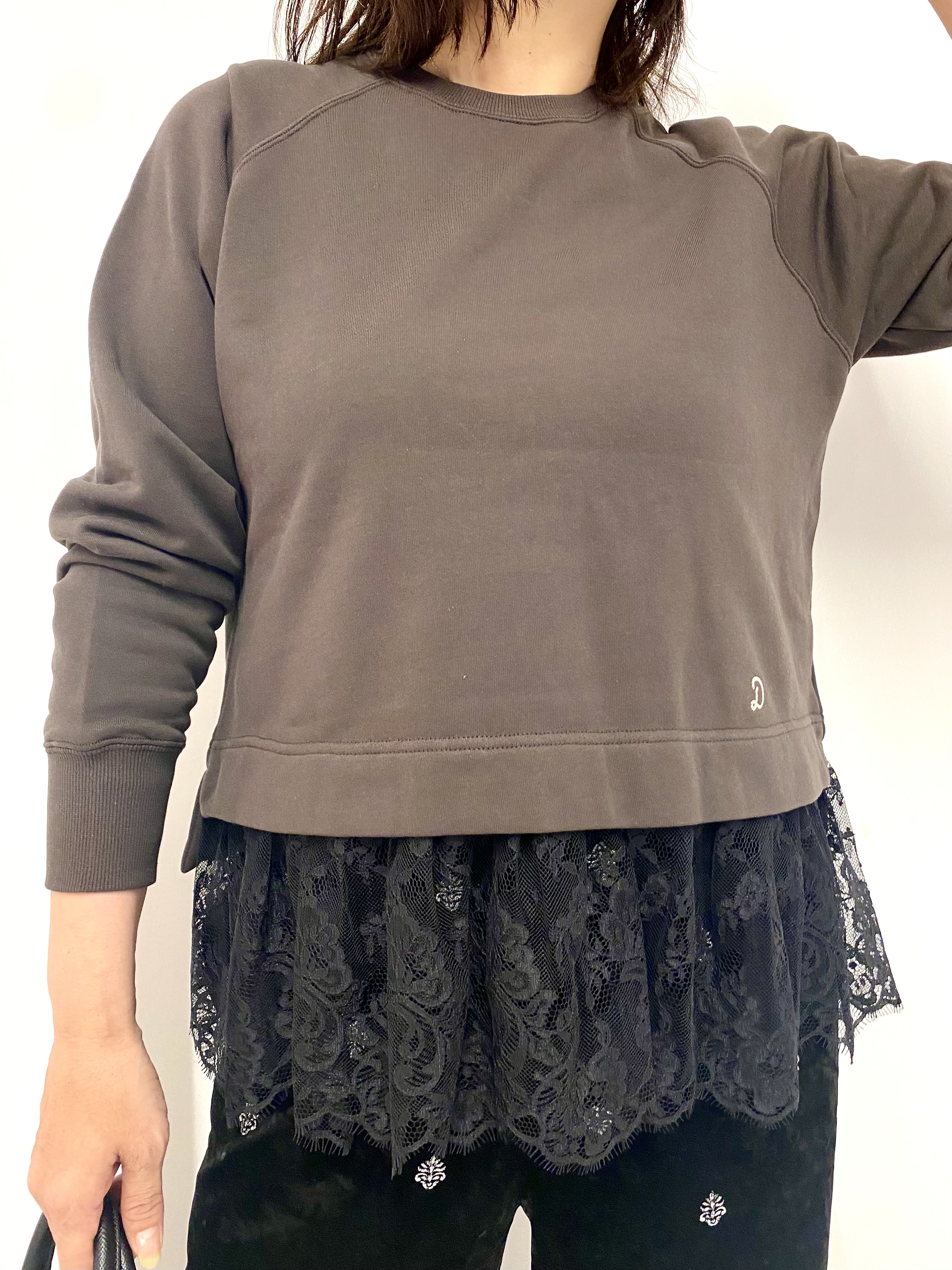 Sawaguchiさんの「DRESSTERIOR｜レースドッキング裏毛プルオーバー」を使ったコーディネート