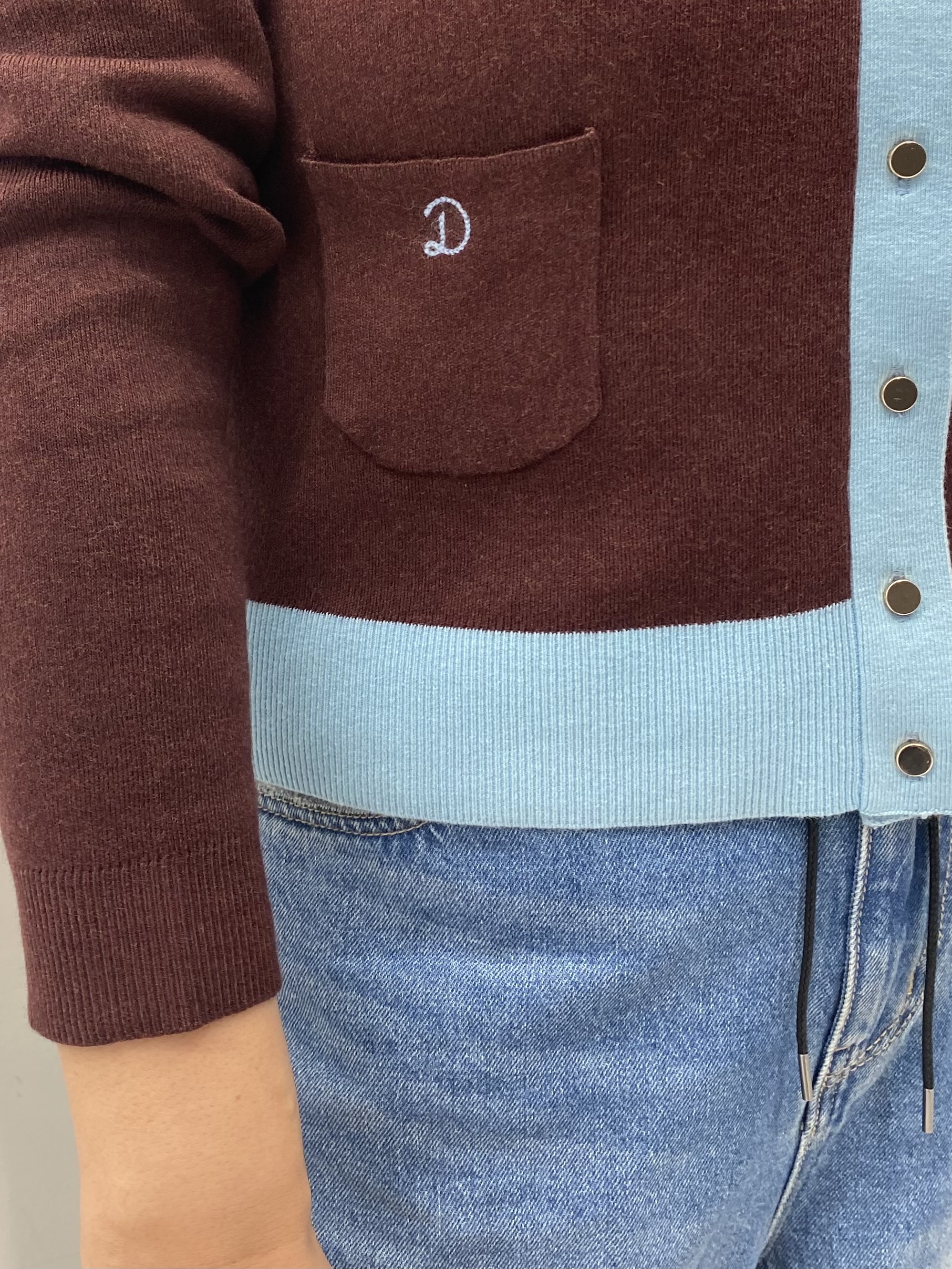 Sawaguchiさんの「DRESSTERIOR｜【マシンウォッシャブル】コットンカシミヤバイカラーカーディガン」を使ったコーディネート