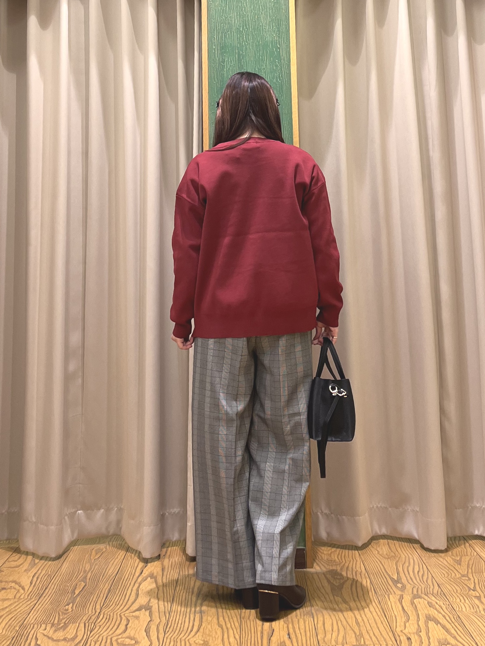 ゆっきーさんの「SHOO･LA･RUE｜【S-LL】シンプルだから使いやすい すっきり見えの長袖トップス」を使ったコーディネート