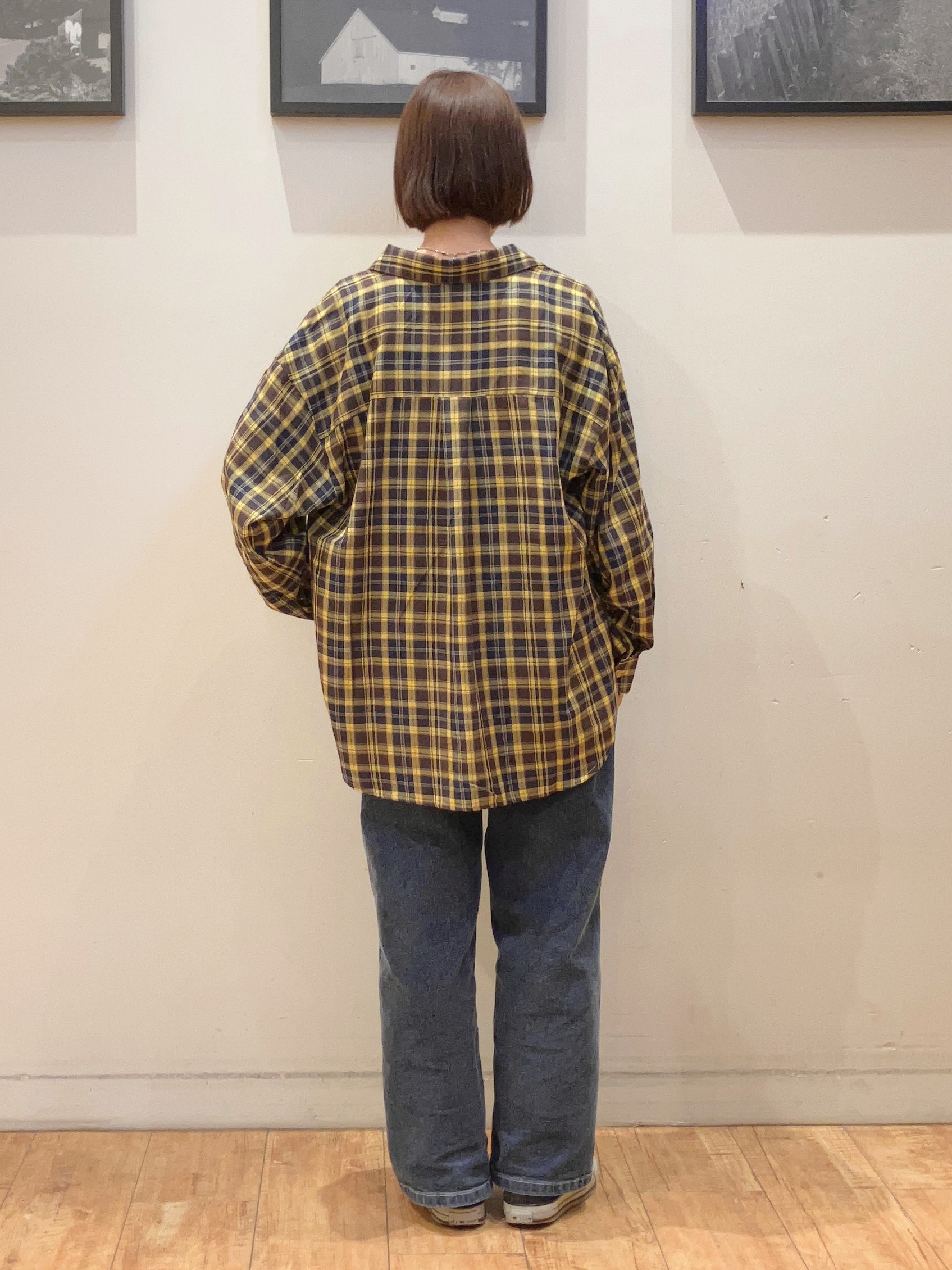 momoharuさんの「SHOO･LA･RUE｜【洗濯後しわになりにくい/S-LL】気分で選ぶ 大人のデイリー使いに ベーシックシャツ」を使ったコーディネート