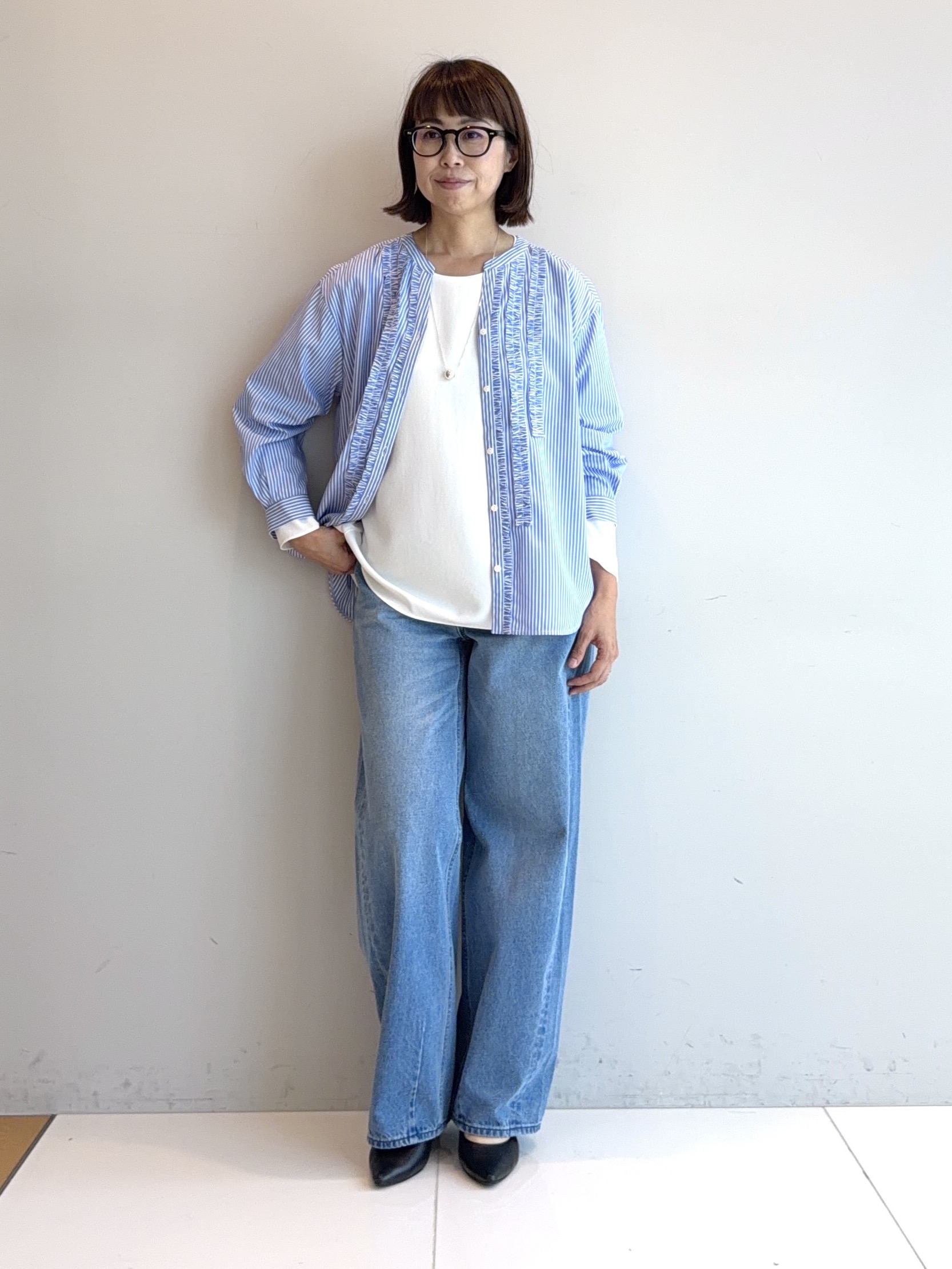 murayamaさんの「INDIVI｜【新作登場！】カーブシルエットデニム」を使ったコーディネート