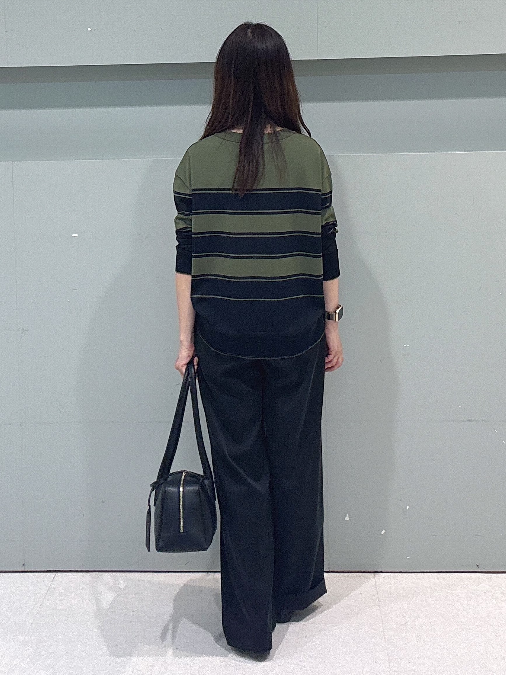 makiさんの「UNTITLED｜【撥水/秋羽織り】タフタマウンテンパーカー」を使ったコーディネート