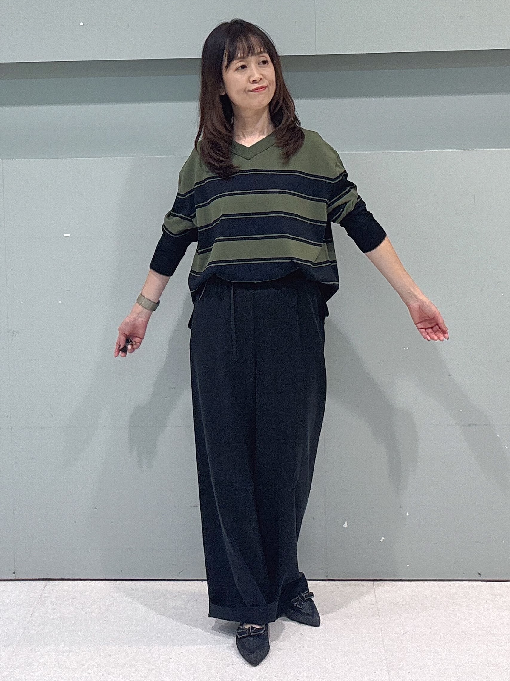 makiさんの「UNTITLED｜【撥水/秋羽織り】タフタマウンテンパーカー」を使ったコーディネート
