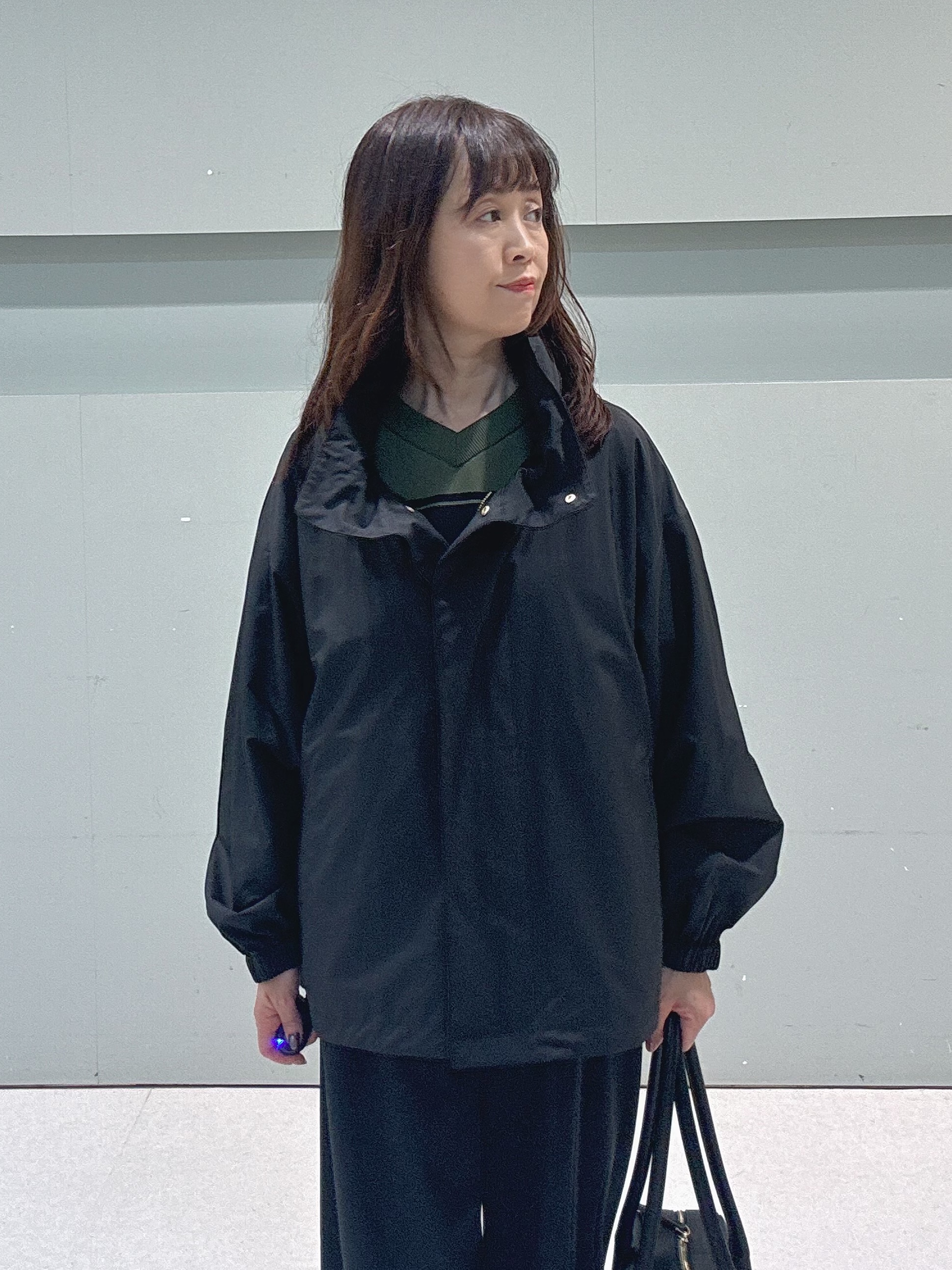 makiさんの「UNTITLED｜【撥水/秋羽織り】タフタマウンテンパーカー」を使ったコーディネート