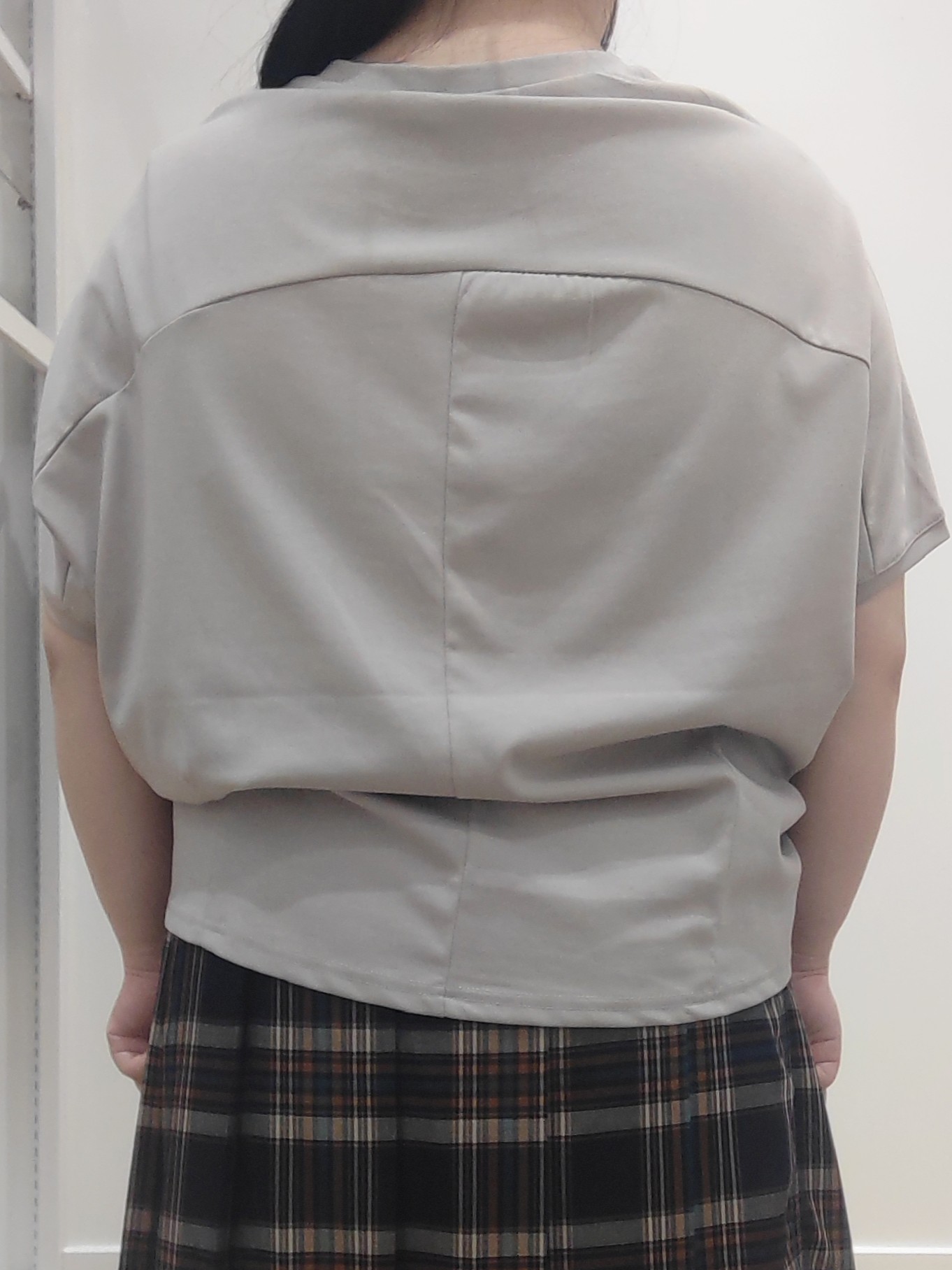 yuzuhaさんの「Dessin｜【汗シミ防止/UVカット】ドルマンスリーブ プルオーバー」を使ったコーディネート