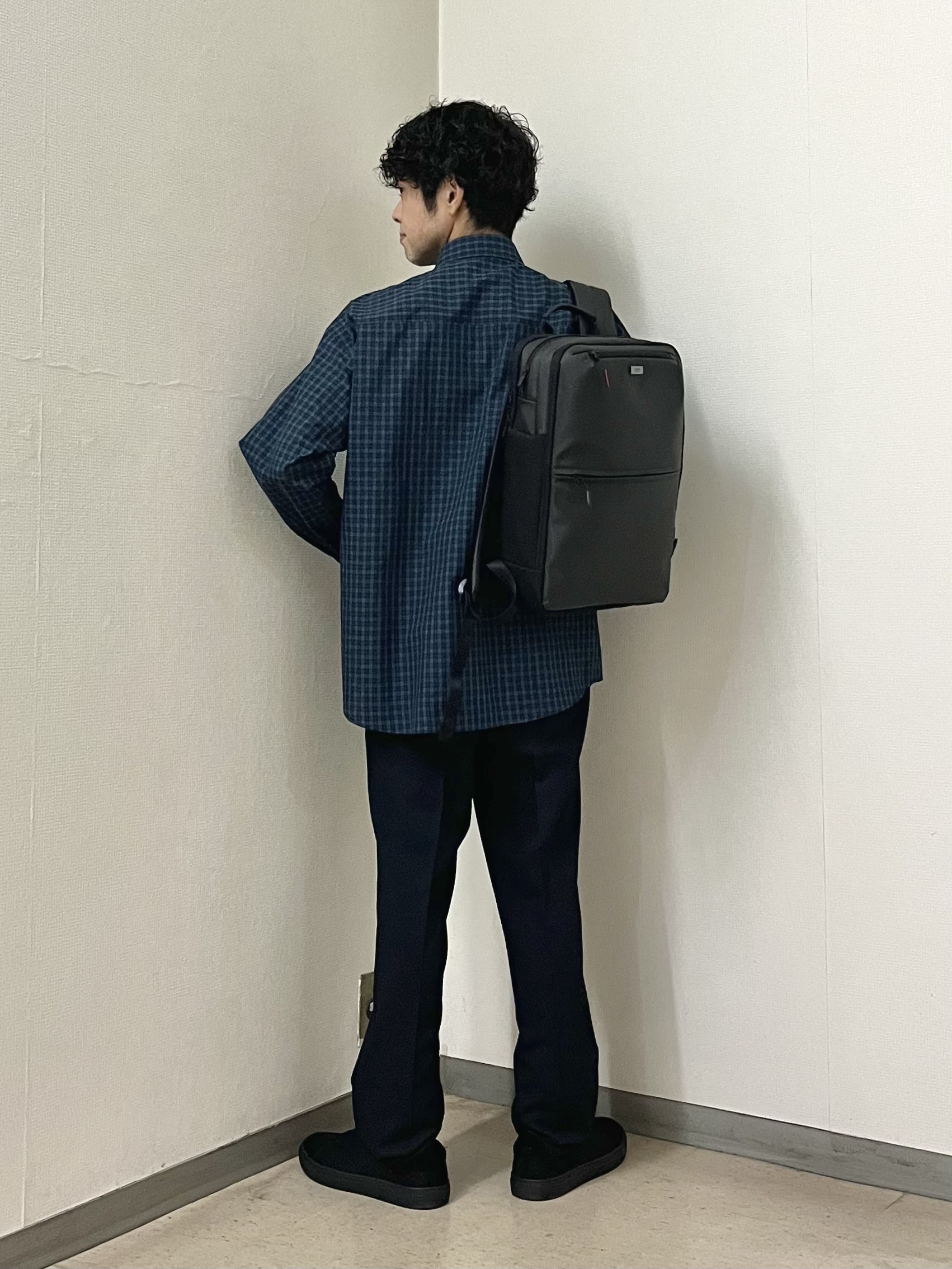 URAさんの「TAKEO KIKUCHI｜【日本製/Sサイズ～】リラックスフィットシャツ」を使ったコーディネート