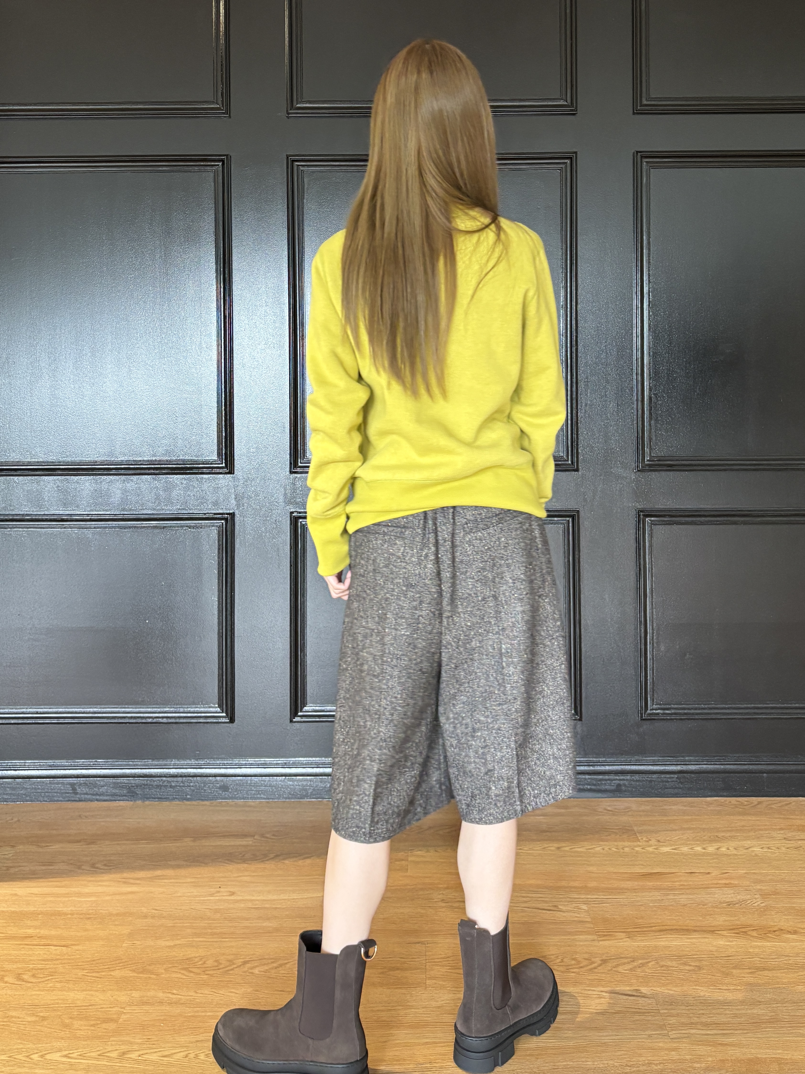 清水夏姫さんの「DRESSTERIOR｜【セットアップ可】ループグレンミニスカート」を使ったコーディネート