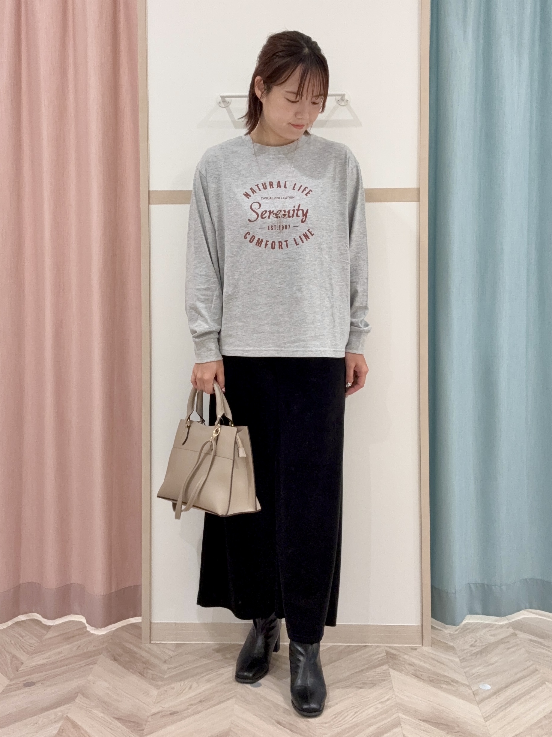 kさんの「SHOO･LA･RUE｜【セットアップ可/洗濯機可】軽やかに羽織れる スポンディッシュ ニットカーディガン」を使ったコーディネート