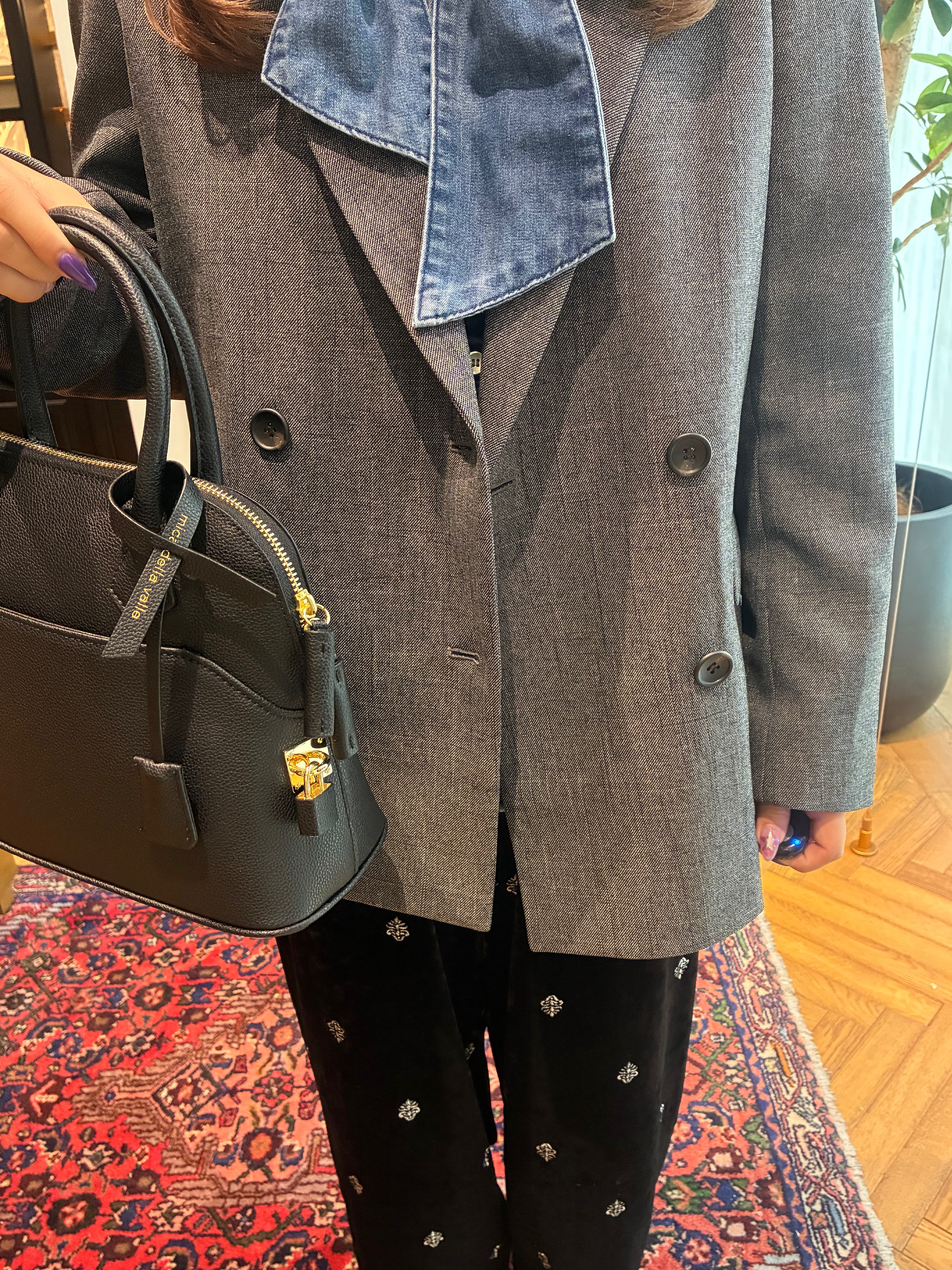 松下文迦さんの「DRESSTERIOR｜シャークスキン ラフジャケット」を使ったコーディネート