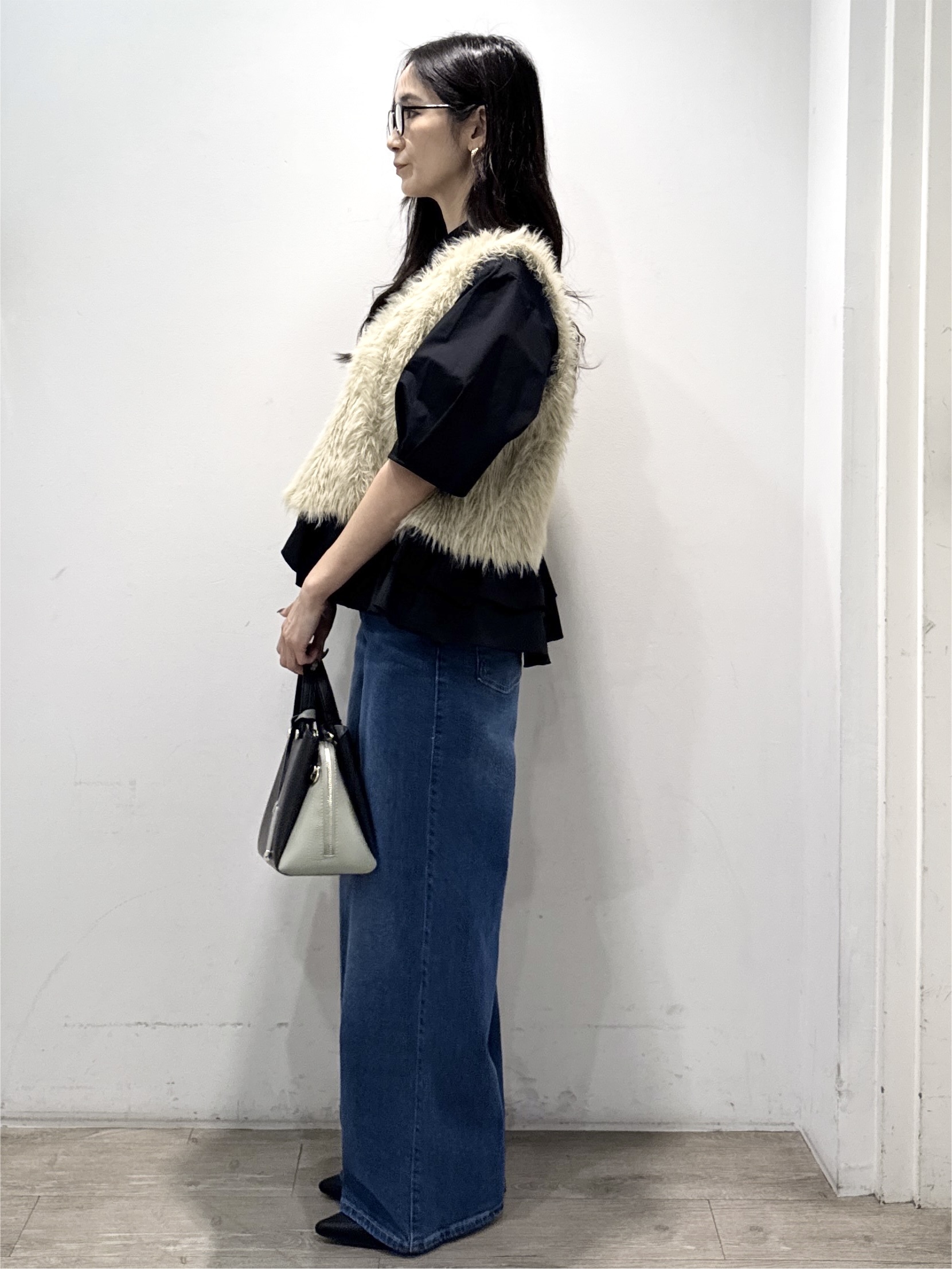yuicciさんの「OPAQUE.CLIP｜シャギーニット ベスト【洗濯機OK】」を使ったコーディネート