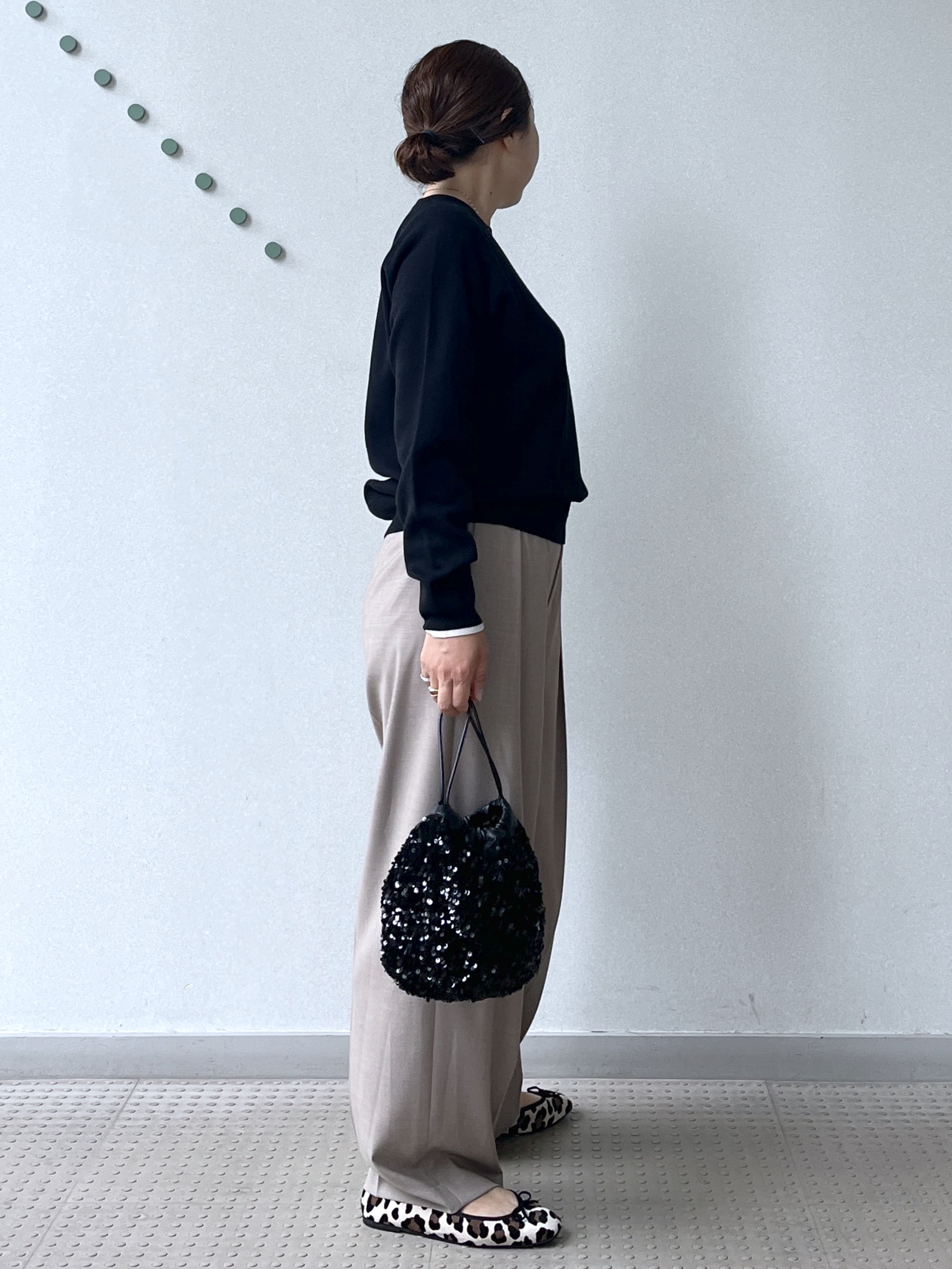 Soeさんの「DRESSTERIOR｜【6色展開/マシンウォッシャブル】コットンカシミヤニット」を使ったコーディネート