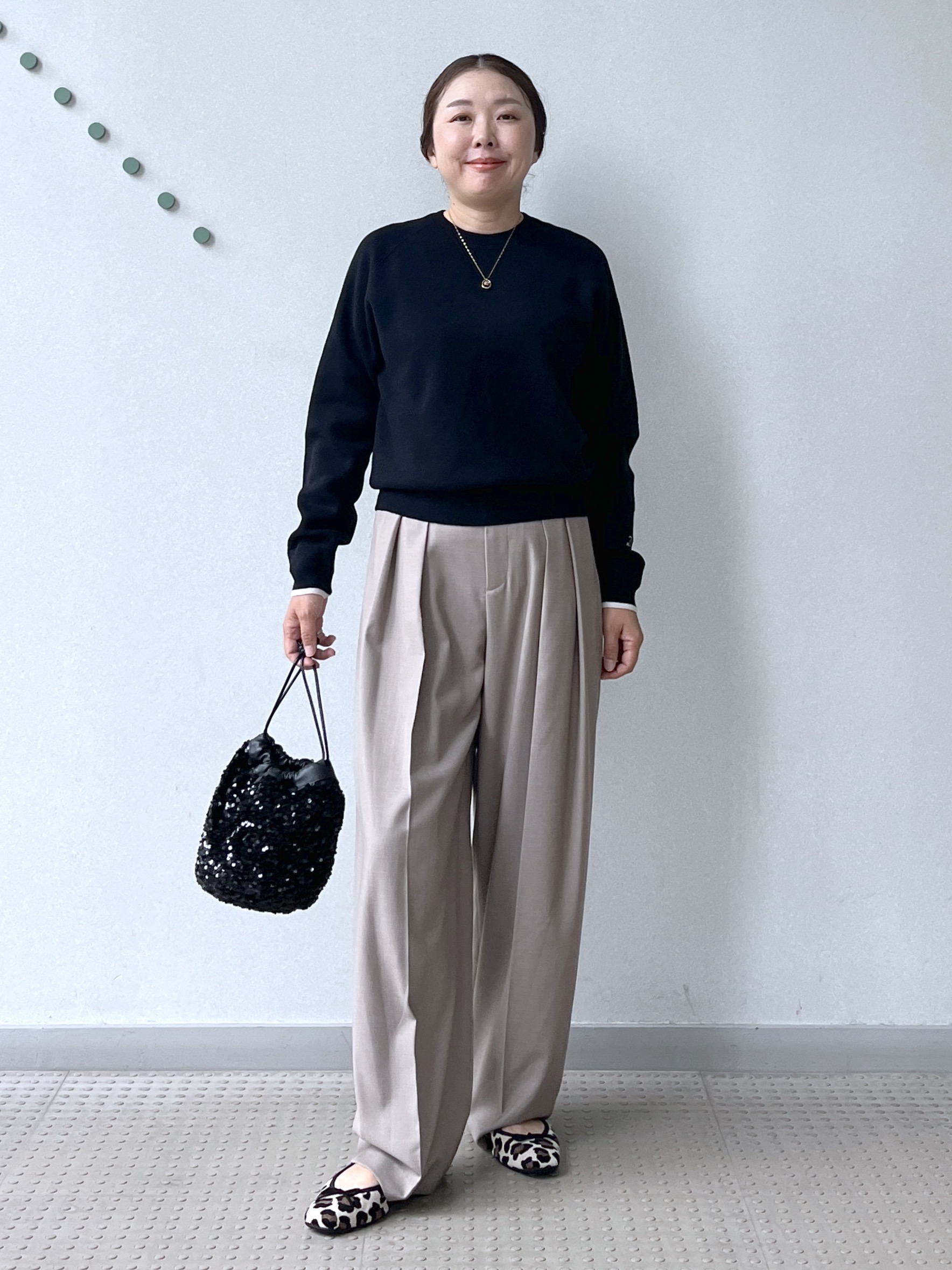 Soeさんの「DRESSTERIOR｜【6色展開/マシンウォッシャブル】コットンカシミヤニット」を使ったコーディネート