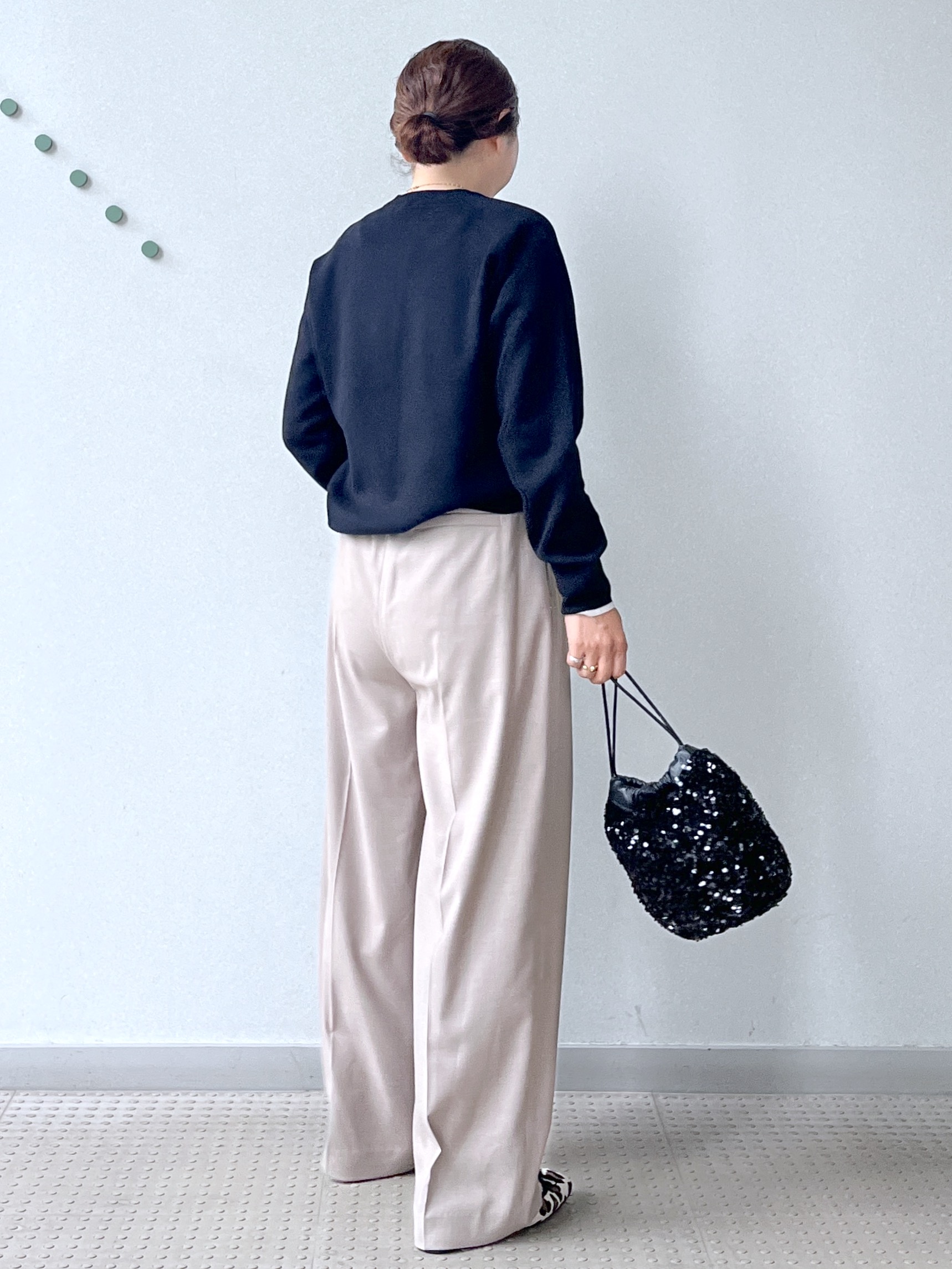 Soeさんの「DRESSTERIOR｜【6色展開/マシンウォッシャブル】コットンカシミヤニット」を使ったコーディネート