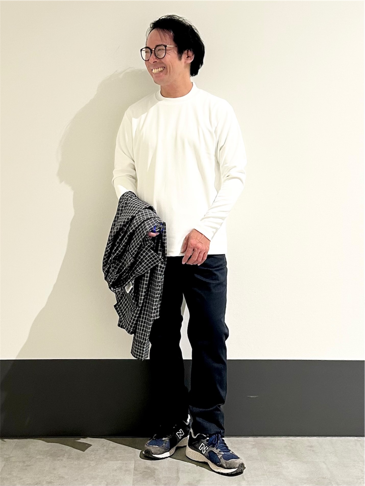 KENJI Iさんの「THE SHOP TK｜【洗濯機OK】ウールライク 長袖シャツ」を使ったコーディネート
