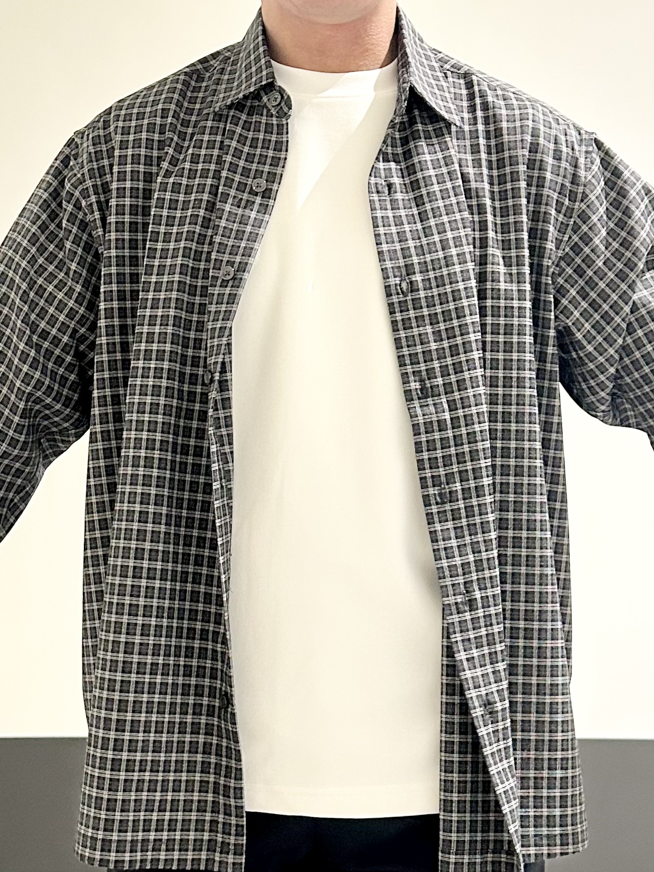 KENJI Iさんの「THE SHOP TK｜【洗濯機OK】ウールライク 長袖シャツ」を使ったコーディネート