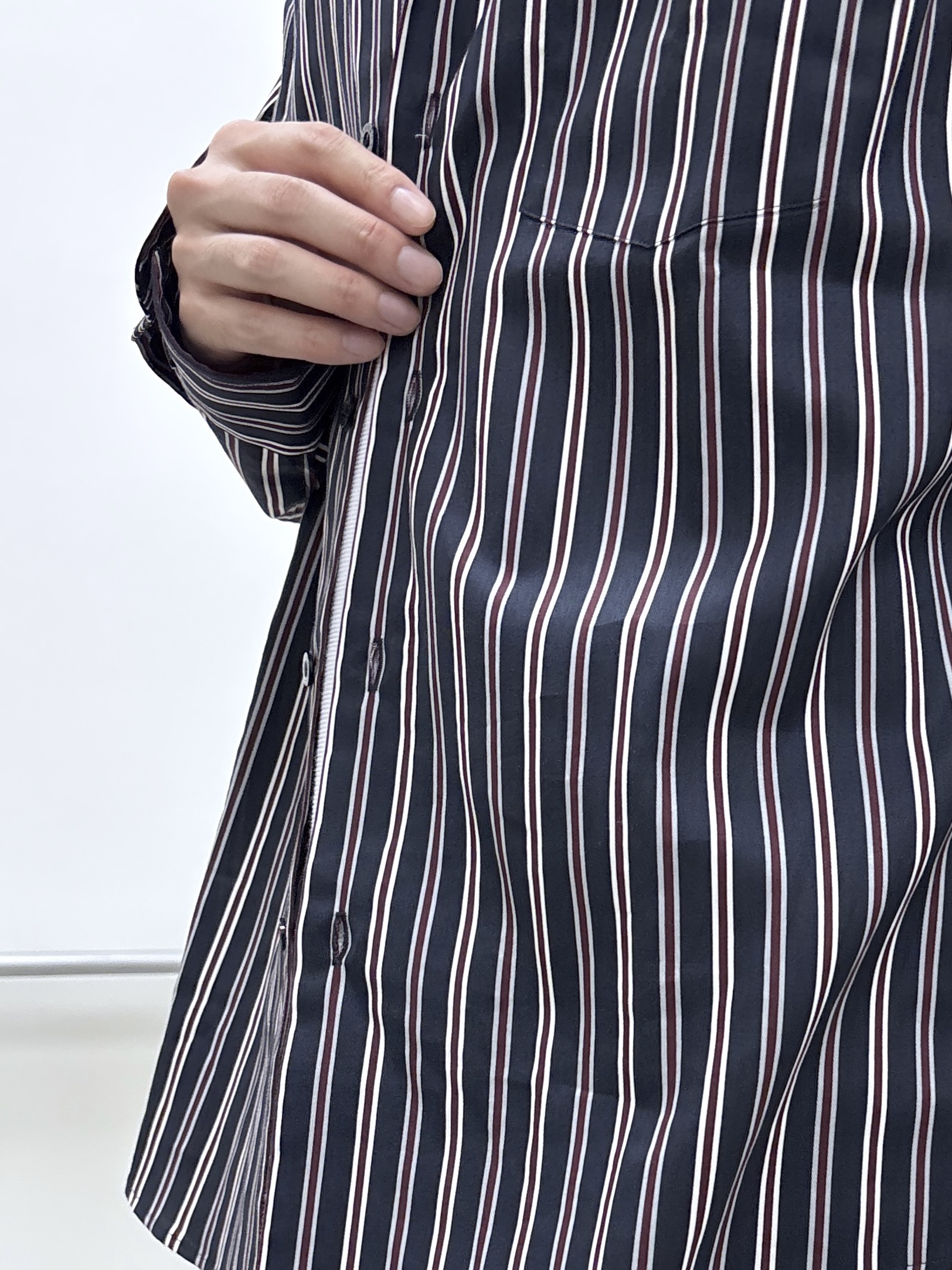 KEIさんの「TAKEO KIKUCHI｜【BOWLER HAT LABEL】日本製オルタネートストライプシャツ」を使ったコーディネート