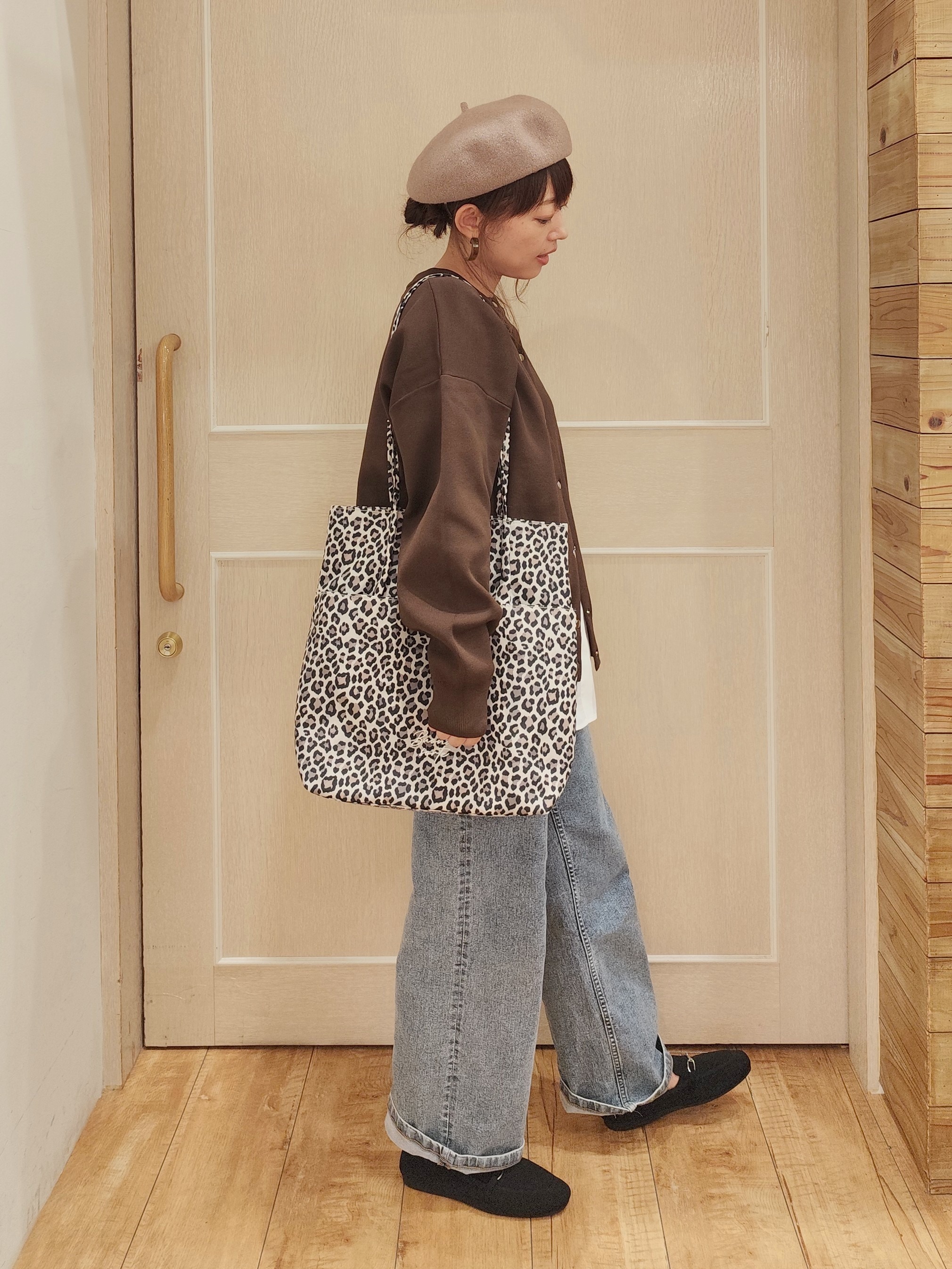 mayumiさんの「SHOO･LA･RUE｜【セットアップ可/洗濯機可】軽やかに羽織れる スポンディッシュ ニットカーディガン」を使ったコーディネート