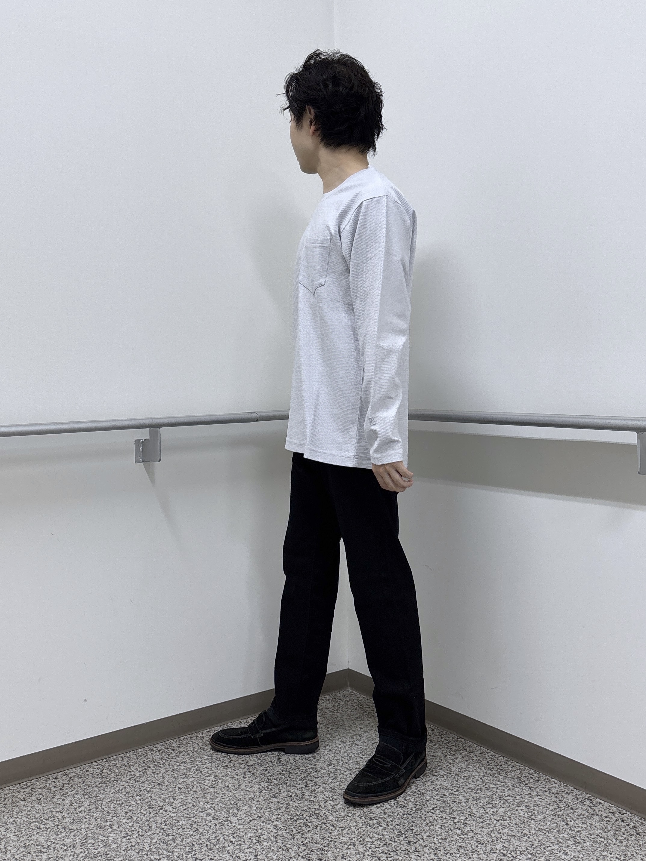 KEIさんの「TAKEO KIKUCHI｜2重編みガーター ボーダー 長袖 Tシャツ」を使ったコーディネート