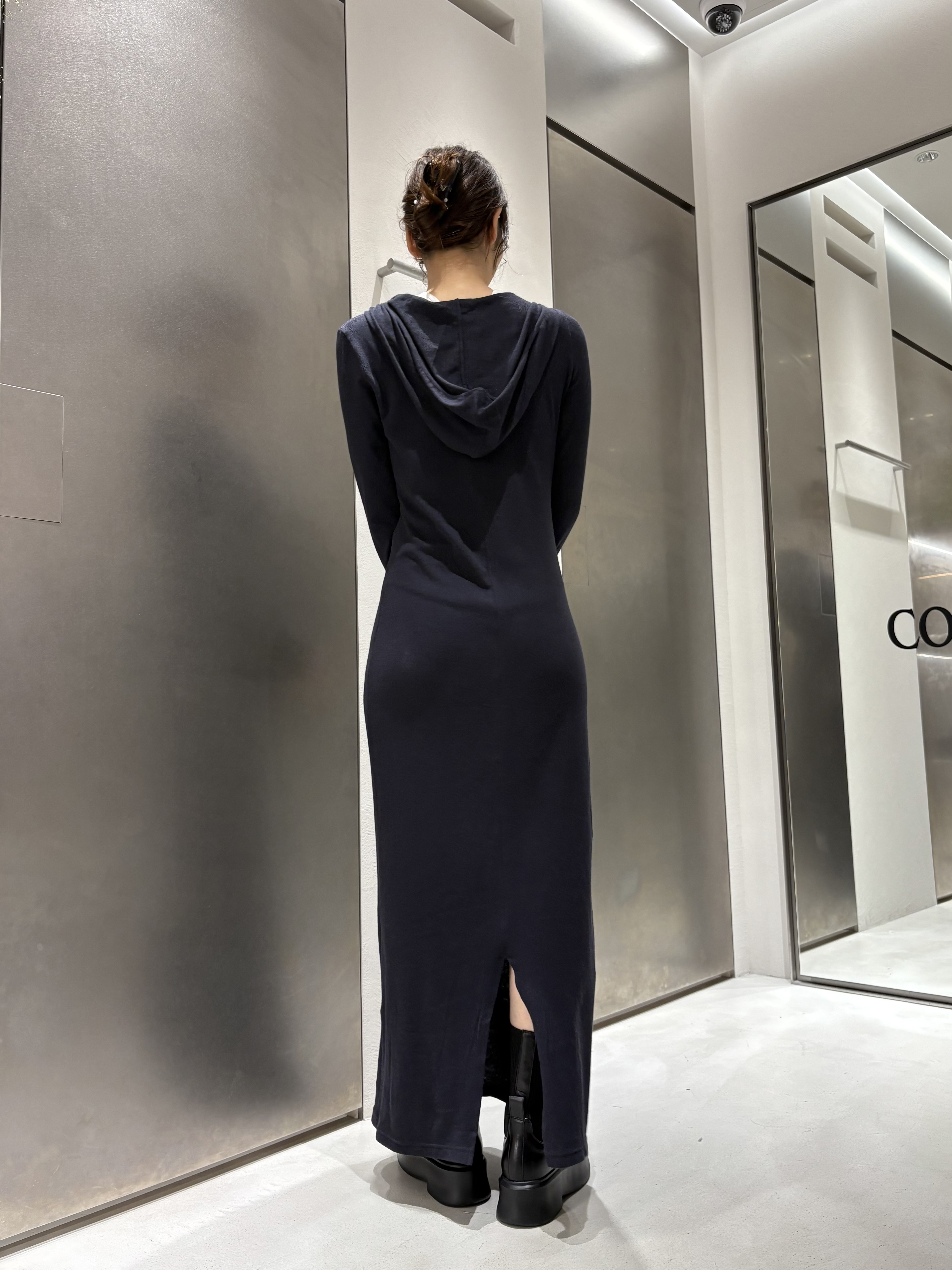 iwamiさんの「CODE A｜UKI UKI＊CODE A｜hooded jersey dress」を使ったコーディネート