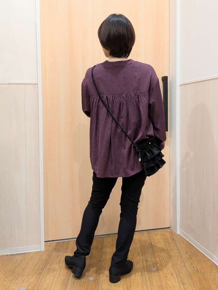 Kさんの「SHOO･LA･RUE｜【S-LL/洗濯機可】着痩せシルエット シャーリングシャツカーディガン」を使ったコーディネート